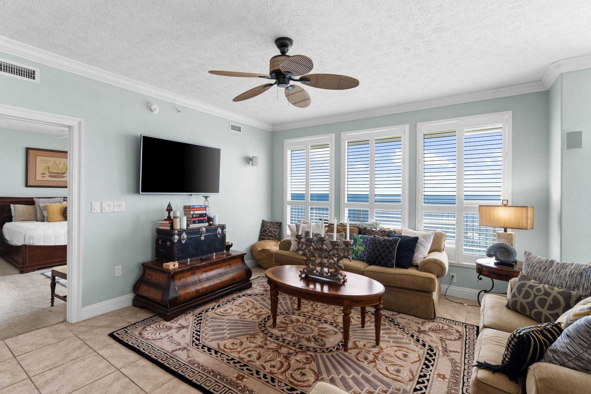 TREASURE ISLAND - Residential
