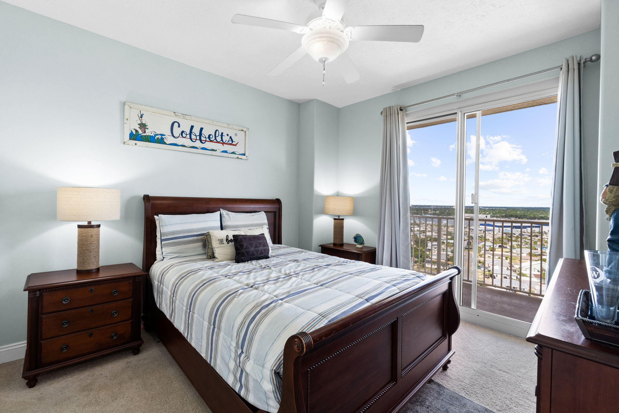 TREASURE ISLAND - Residential