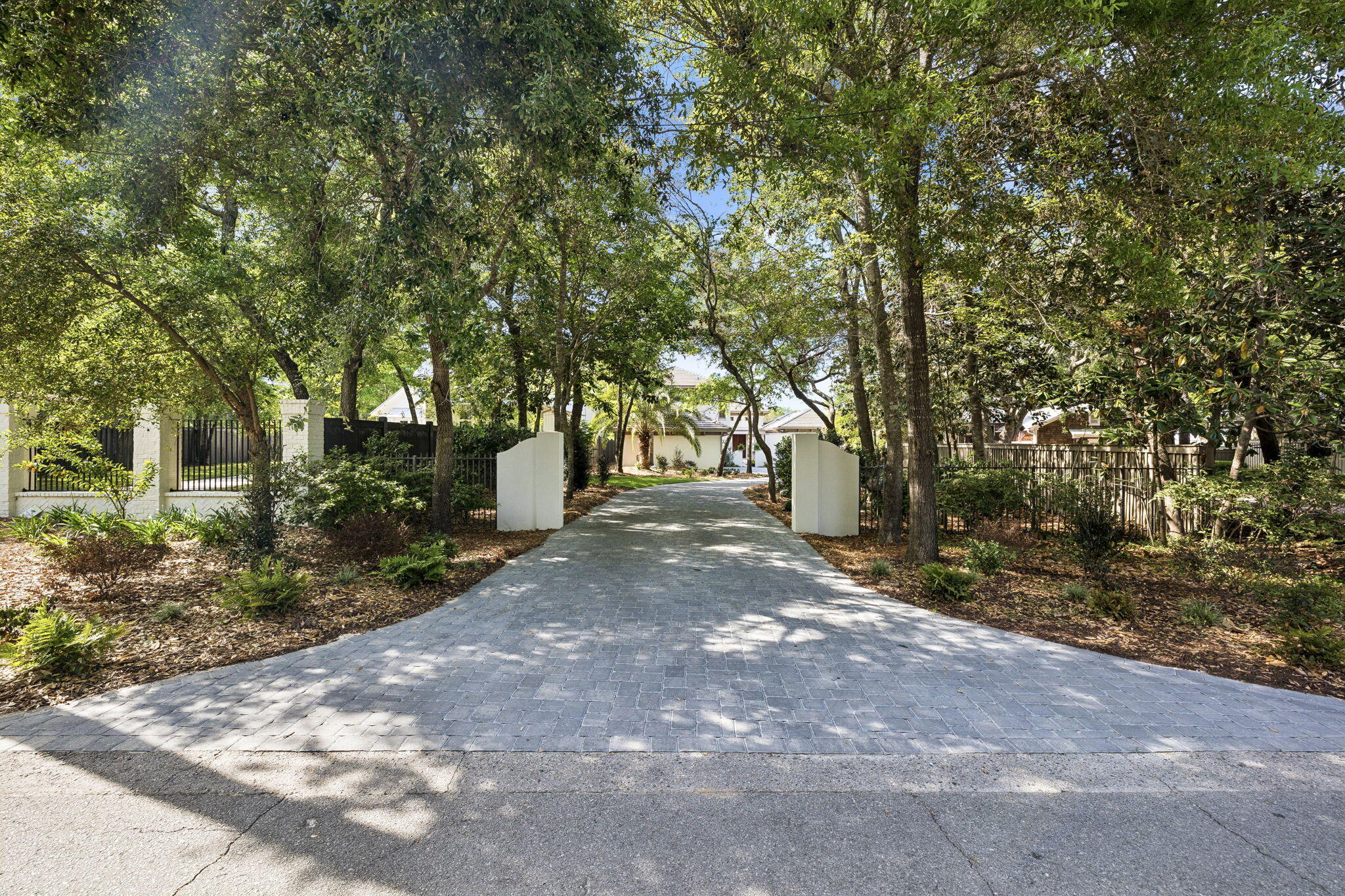 MIKERRI ACRES UNREC - Residential