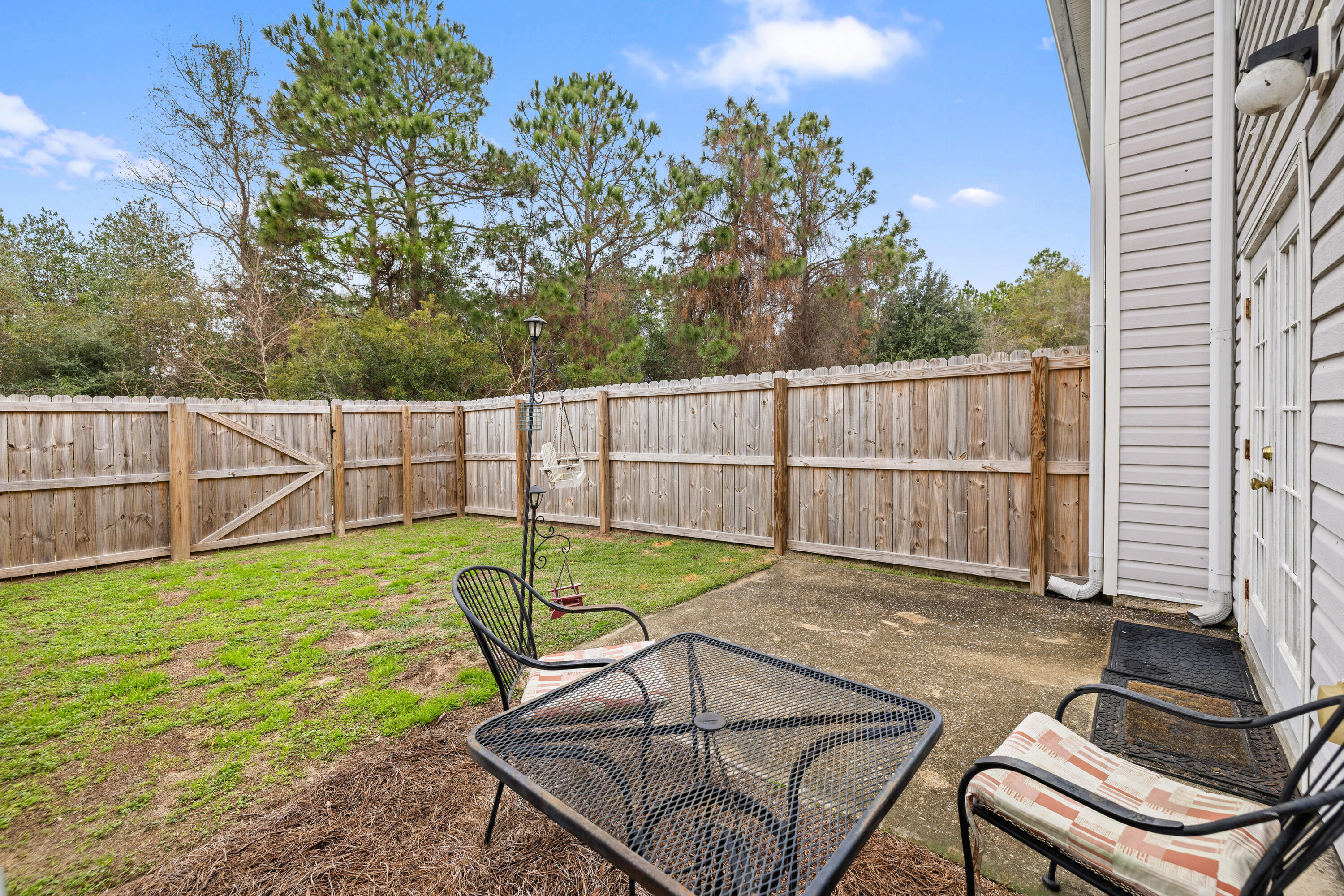 ROLLING PINES - Residential