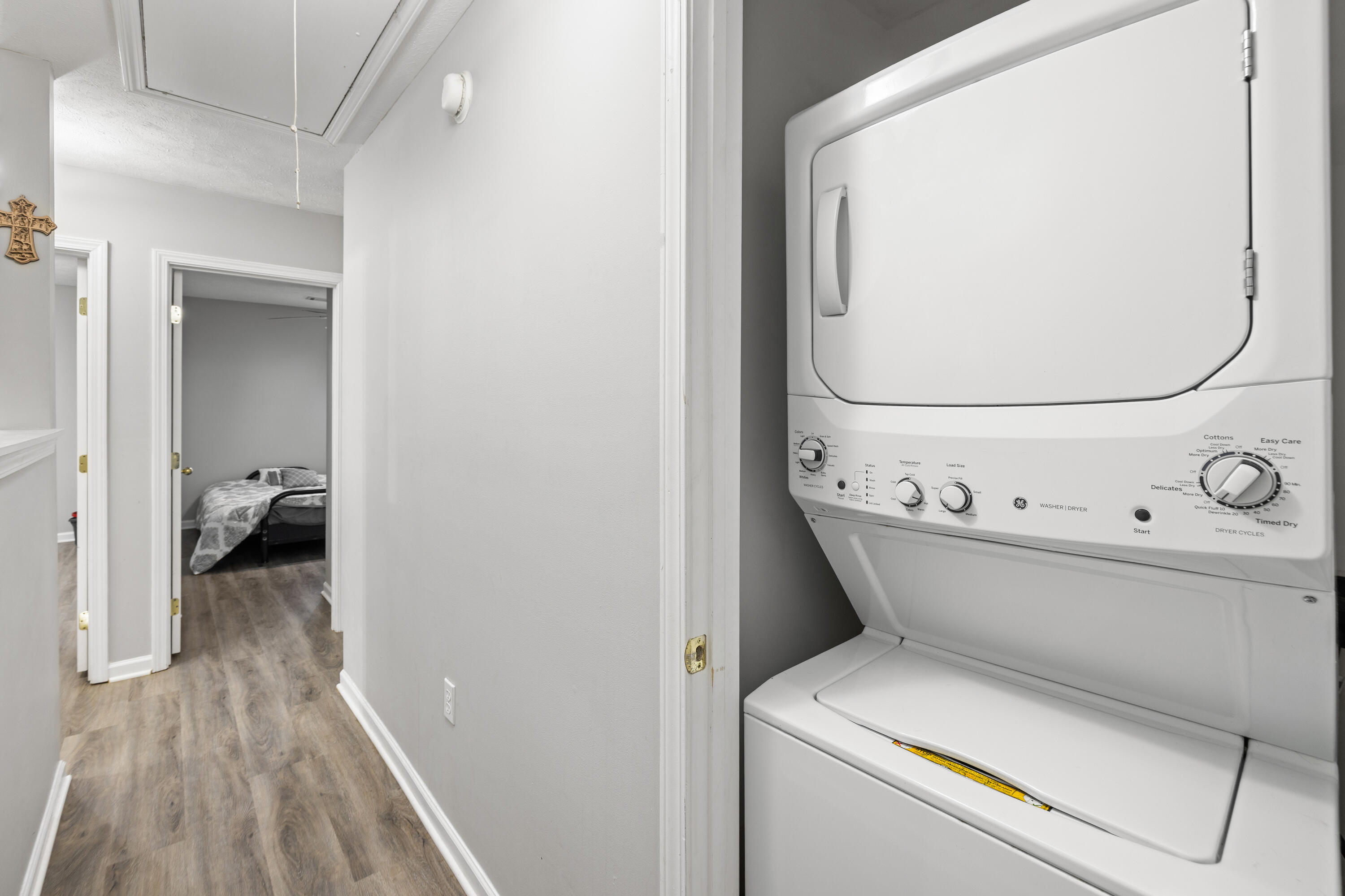 ROLLING PINES - Residential