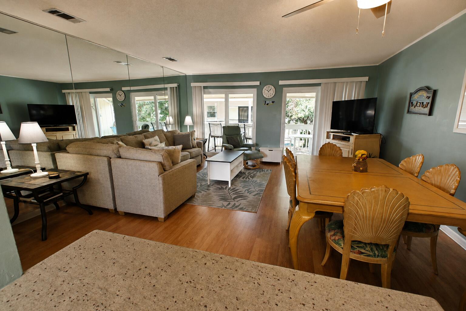 SANDPIPER COVE XX - Residential