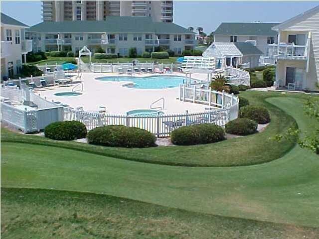 SANDPIPER COVE XX - Residential