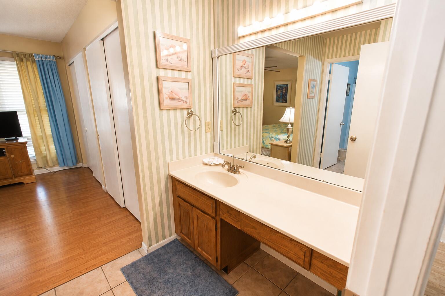 SANDPIPER COVE XX - Residential