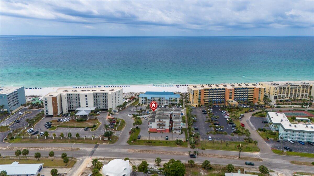 SUNSET COTTAGES CONDO - Residential