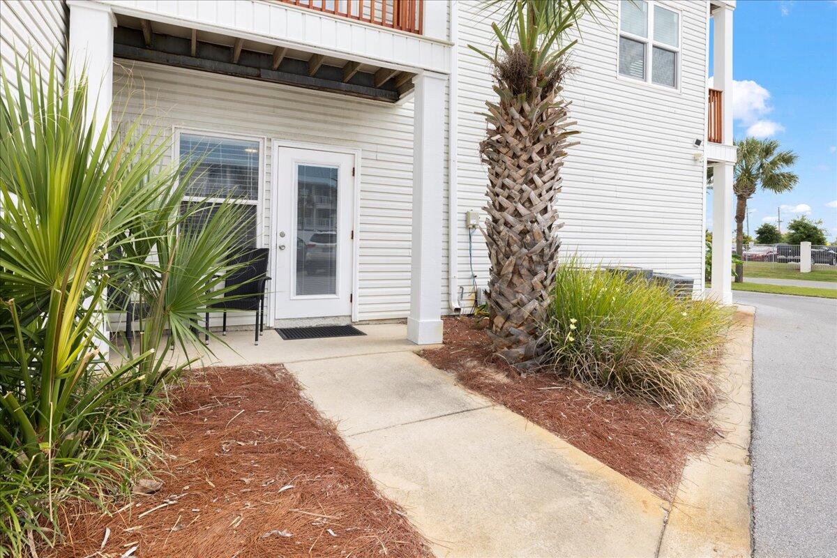 SUNSET COTTAGES CONDO - Residential