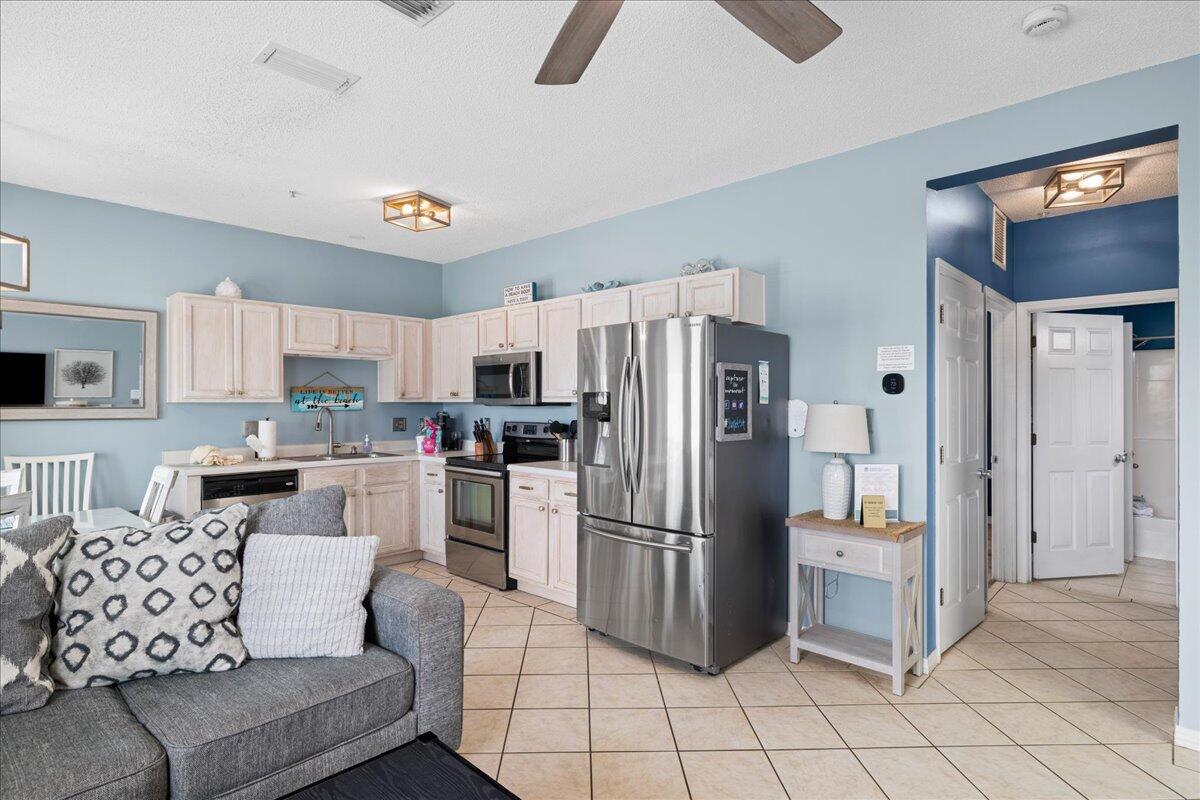SUNSET COTTAGES CONDO - Residential