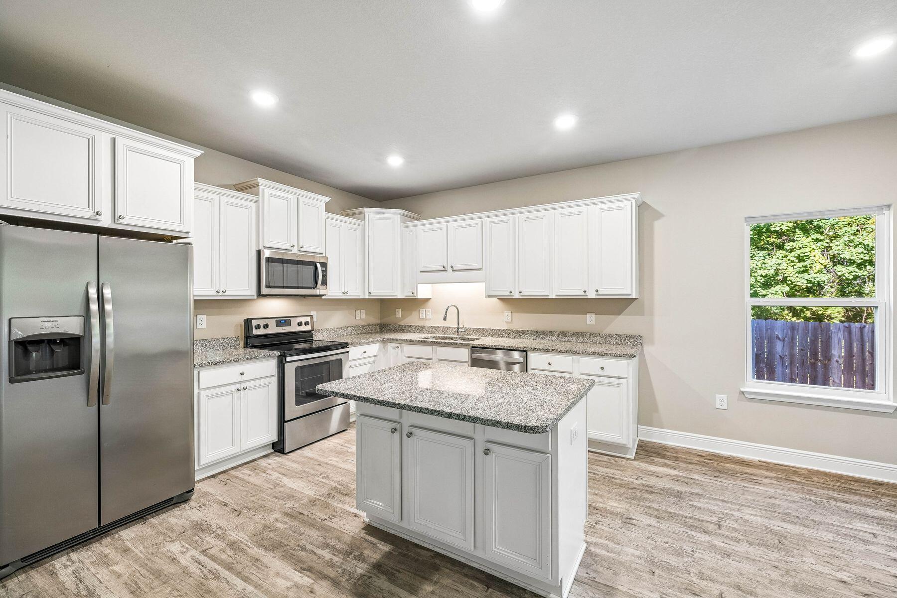 SOUTHERN PINES - Residential