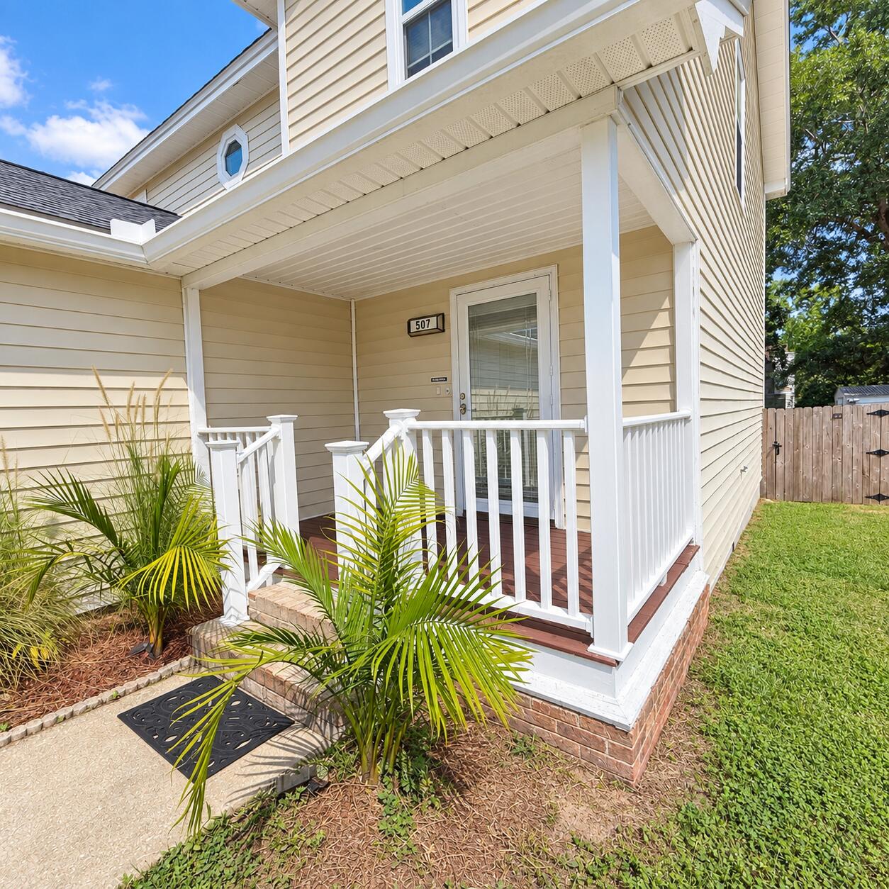 CREEKSIDE PH IV LOT 60 BLK C - Residential