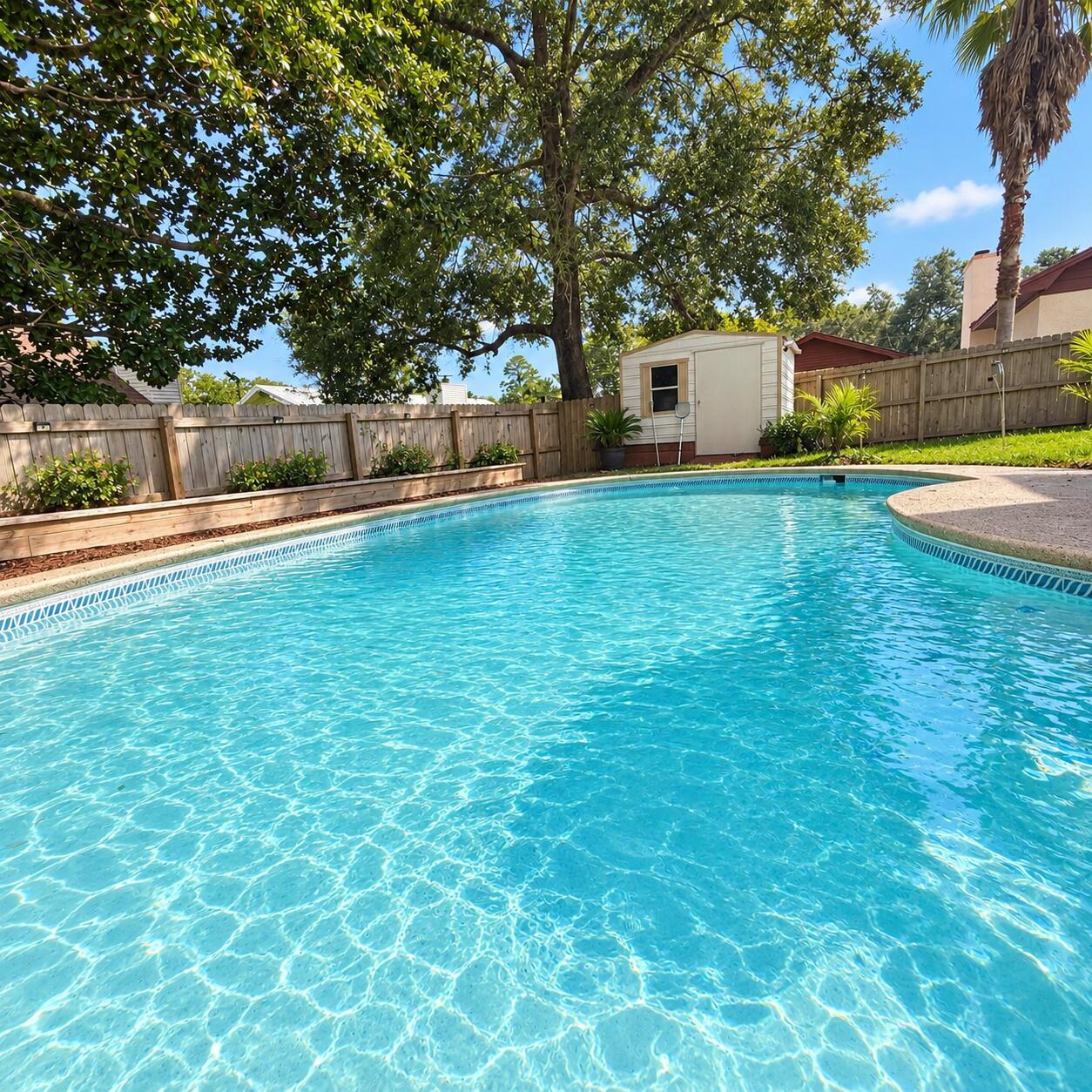 CREEKSIDE PH IV LOT 60 BLK C - Residential