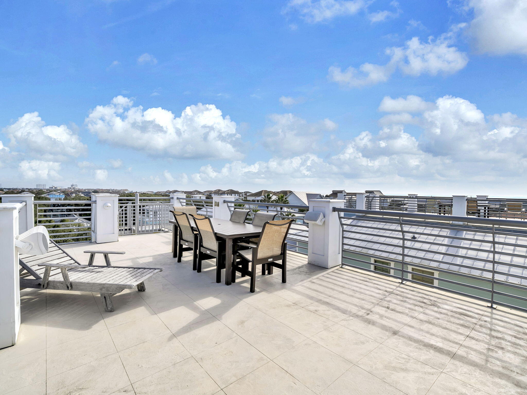CRYSTAL BEACH - Residential