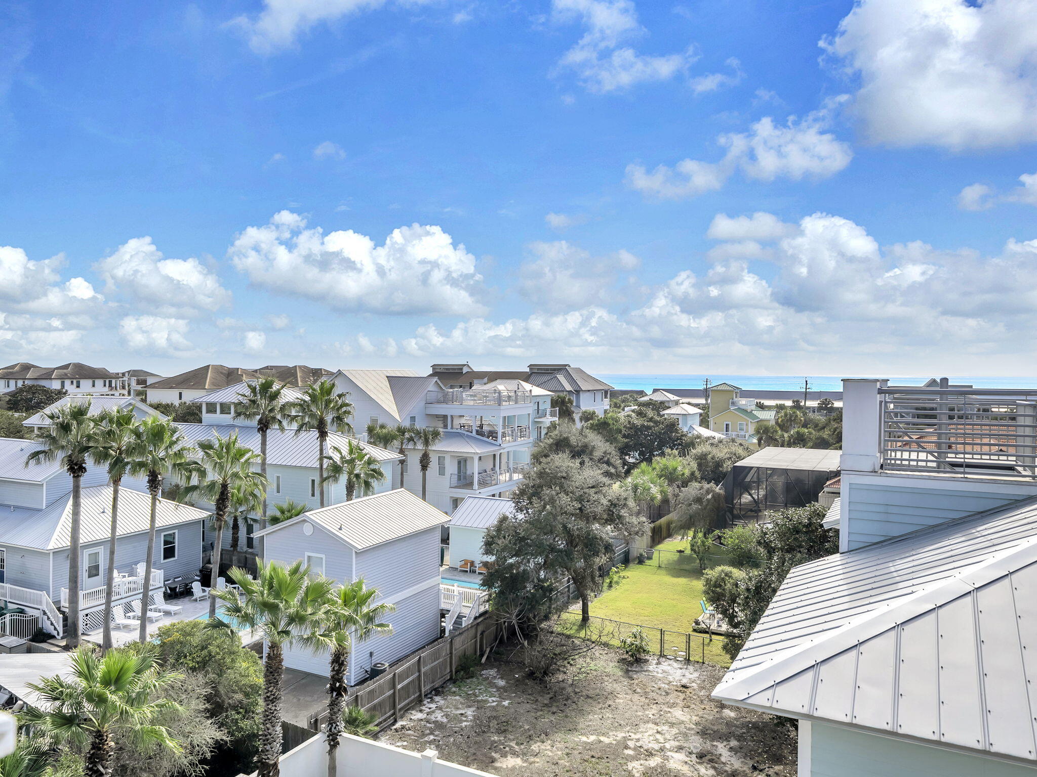 CRYSTAL BEACH - Residential