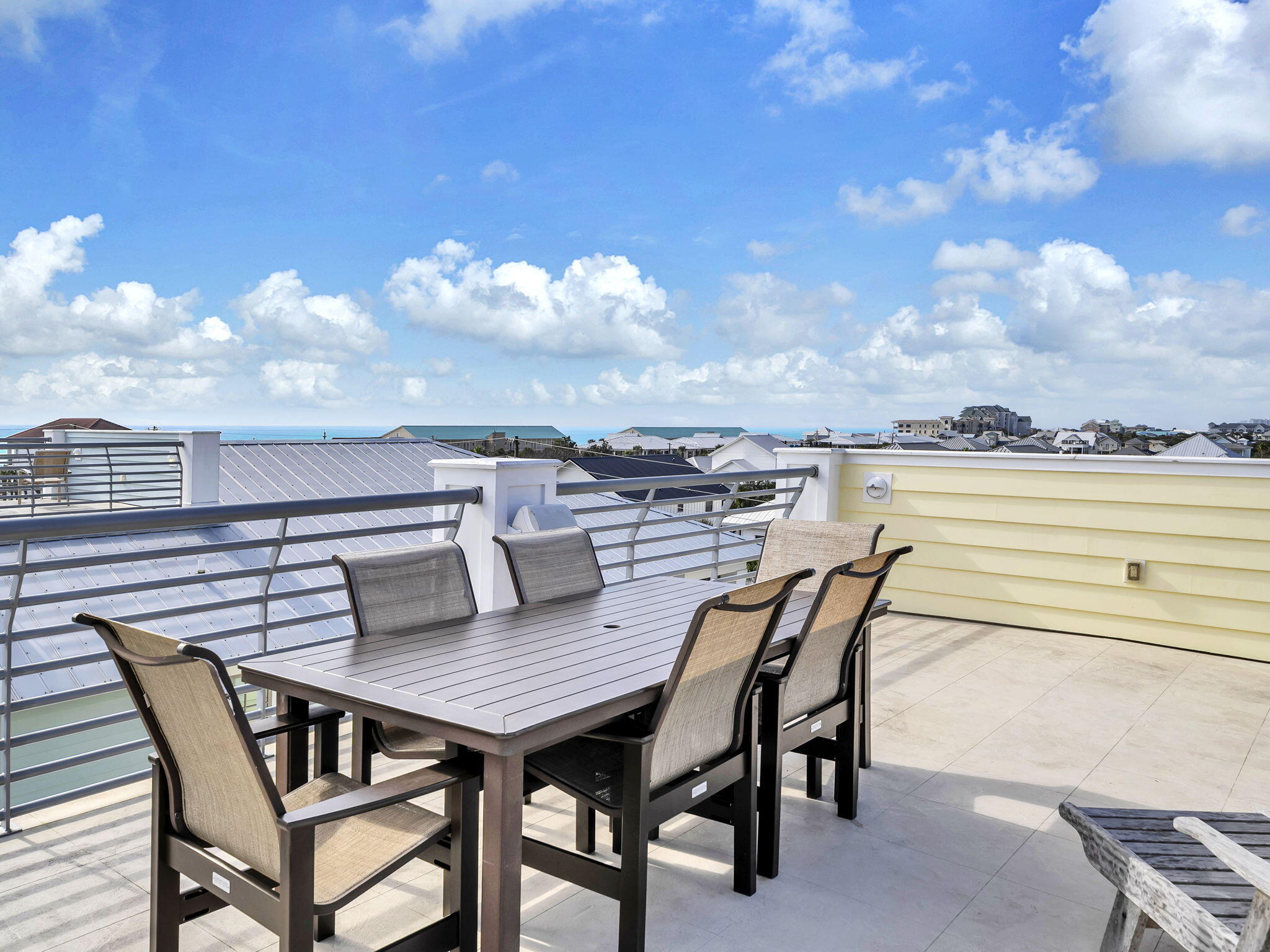 CRYSTAL BEACH - Residential
