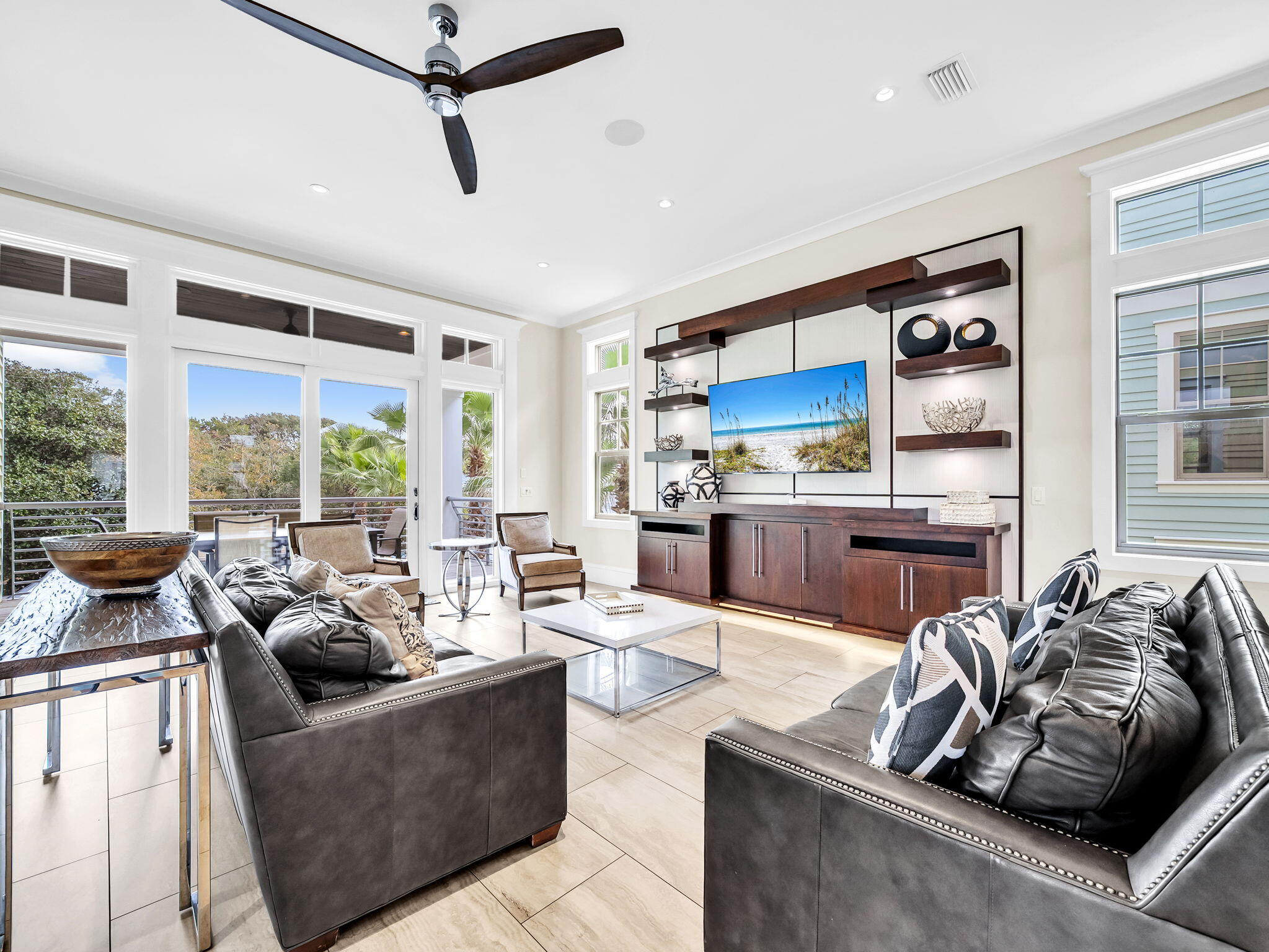 CRYSTAL BEACH - Residential