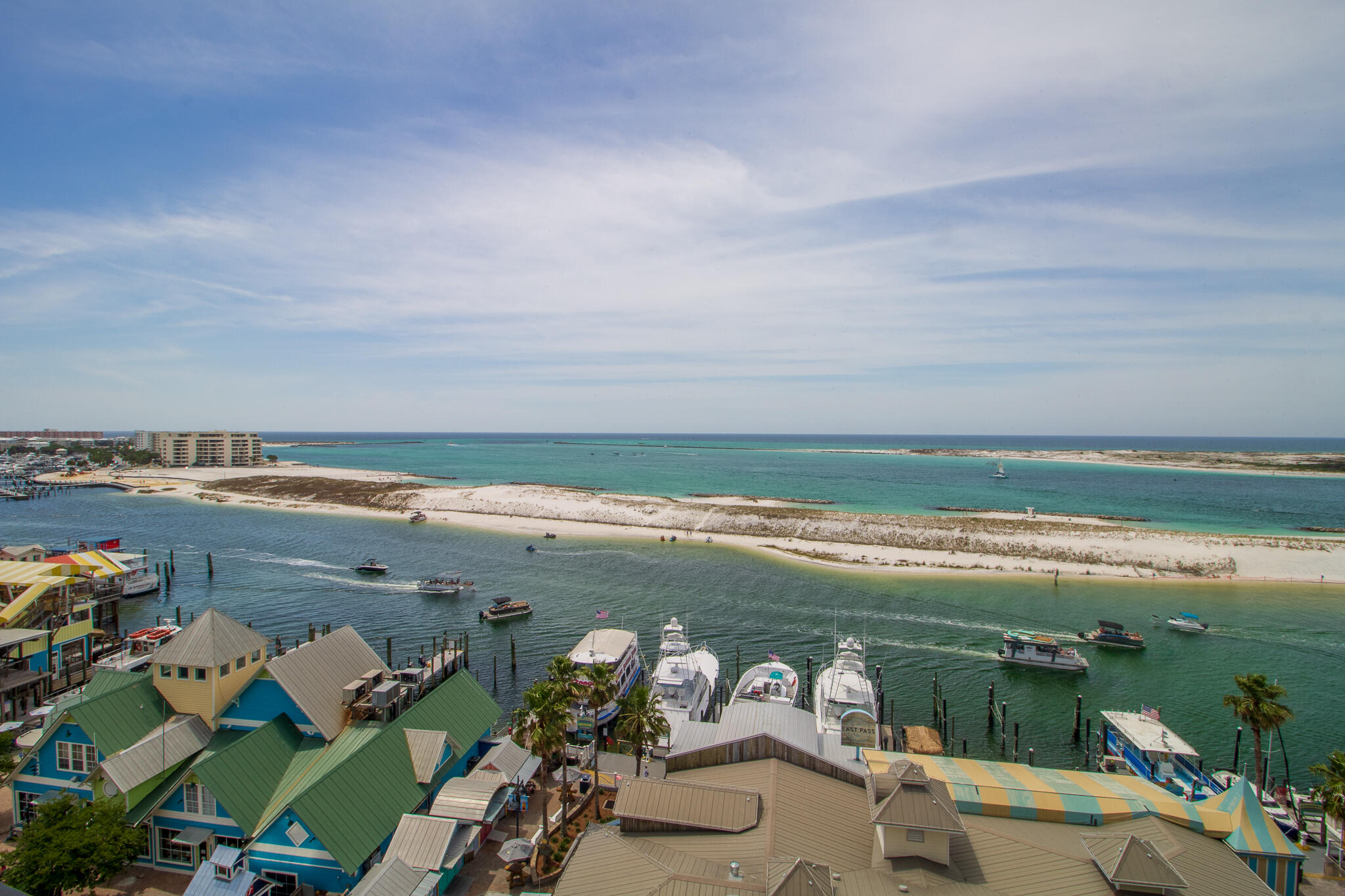 EMERALD GRANDE - Residential