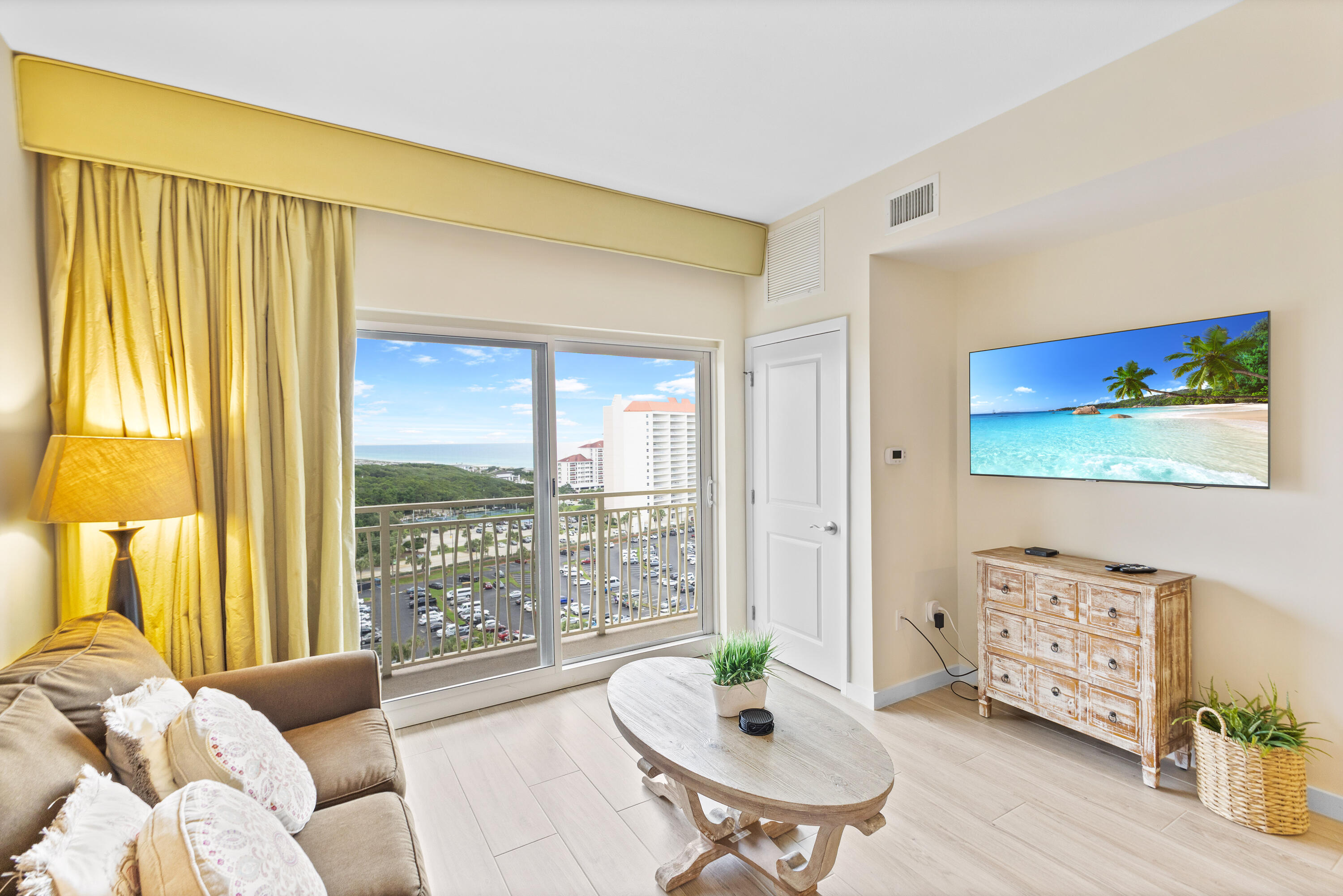 LUAU I - Residential