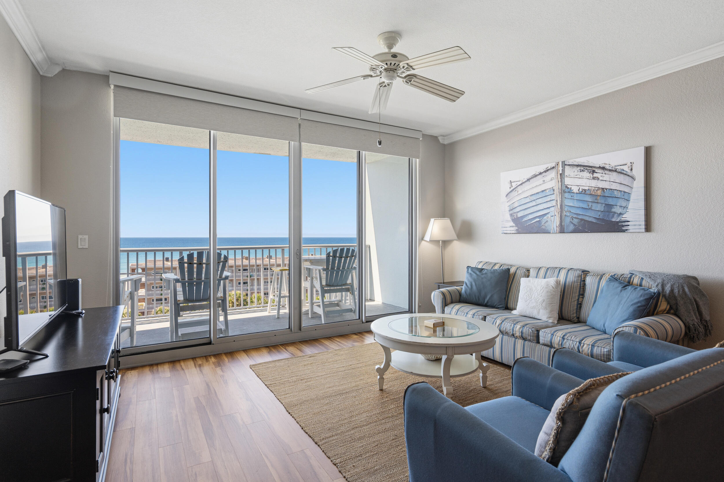EMERALD DOLPHIN - Residential