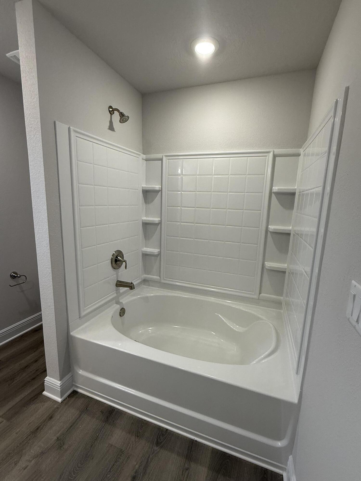 Ridgeway Landing - Residential