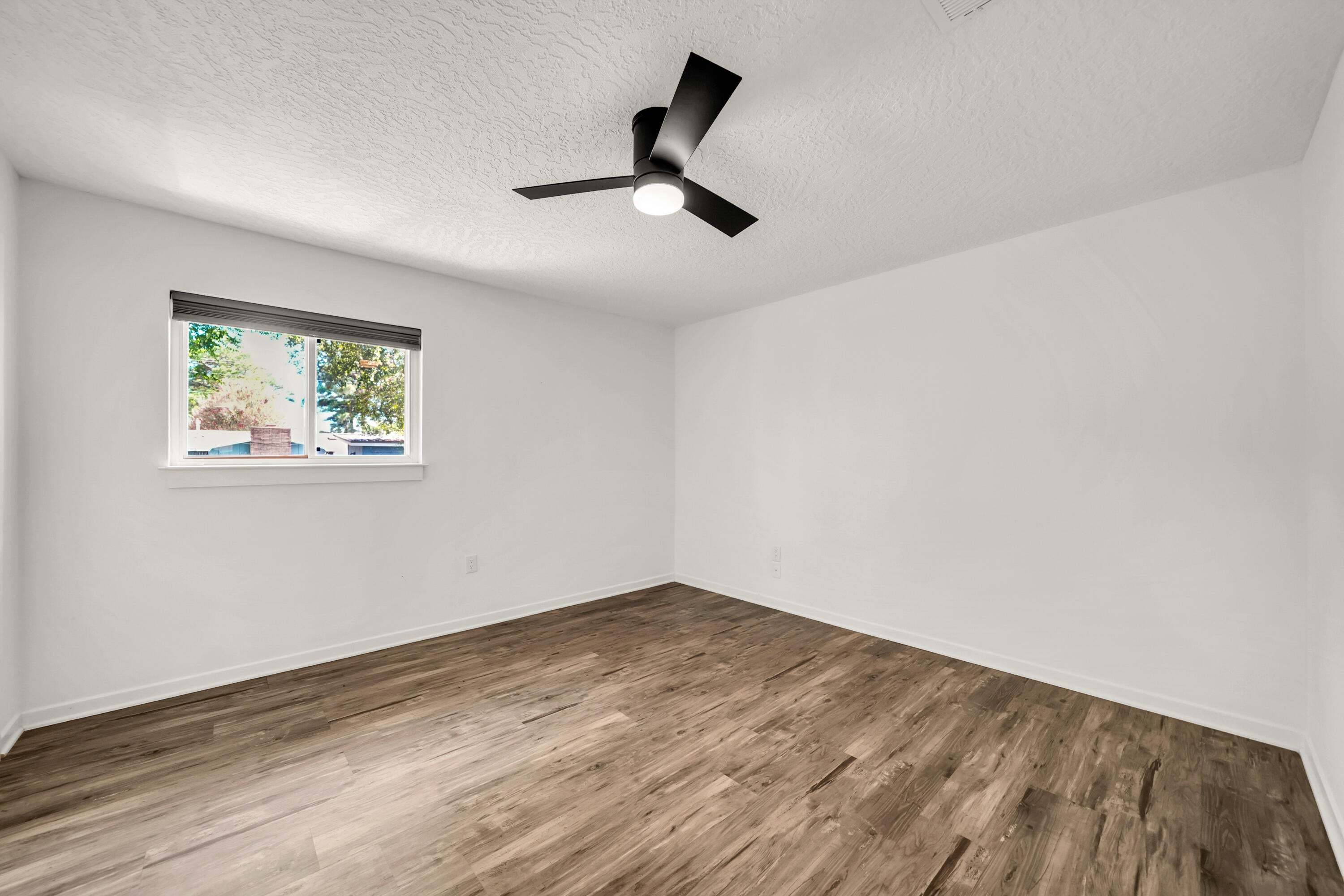 VESTA HTS 4TH ADD - Residential