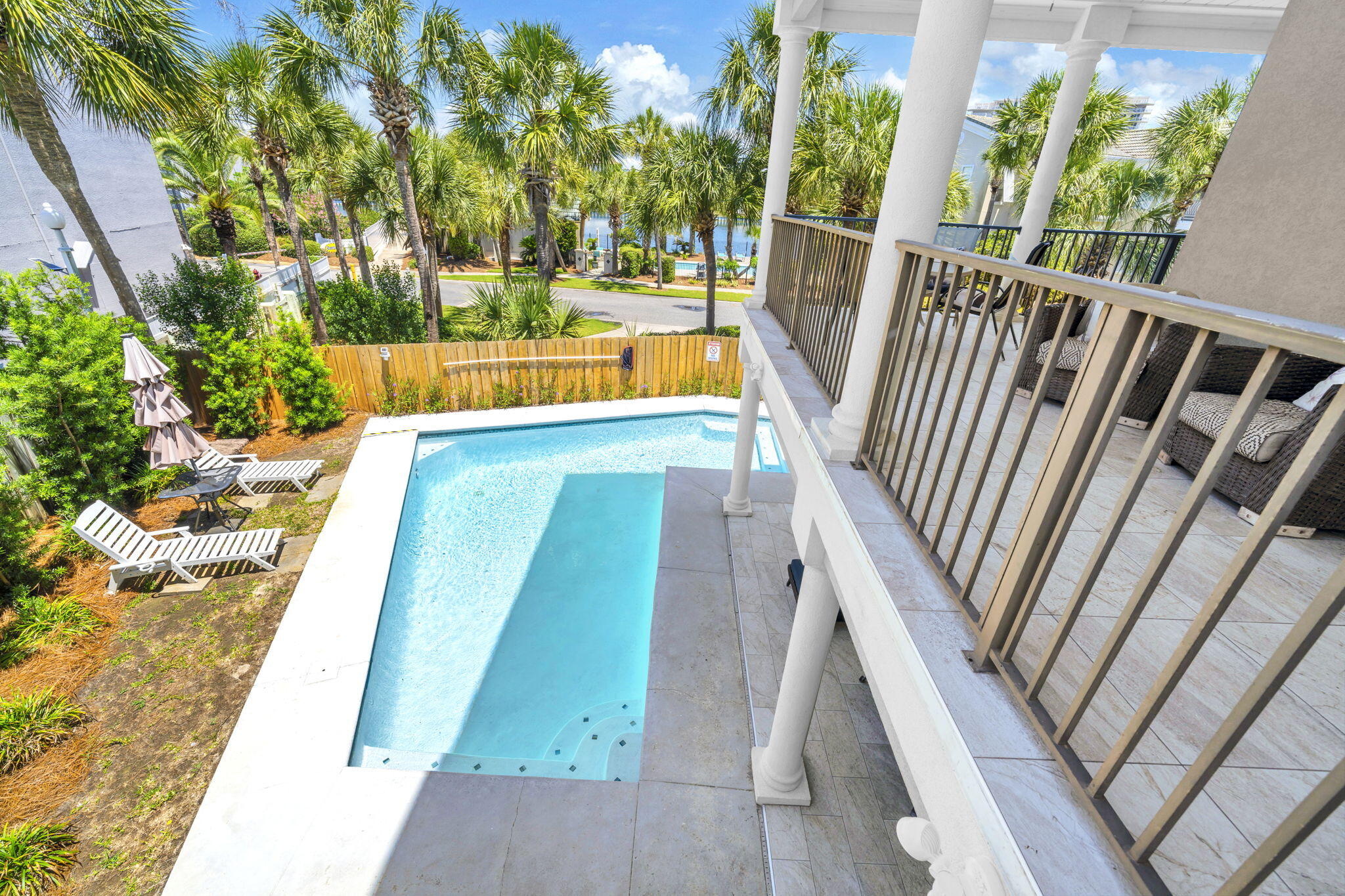 DUNES OF DESTIN - Residential