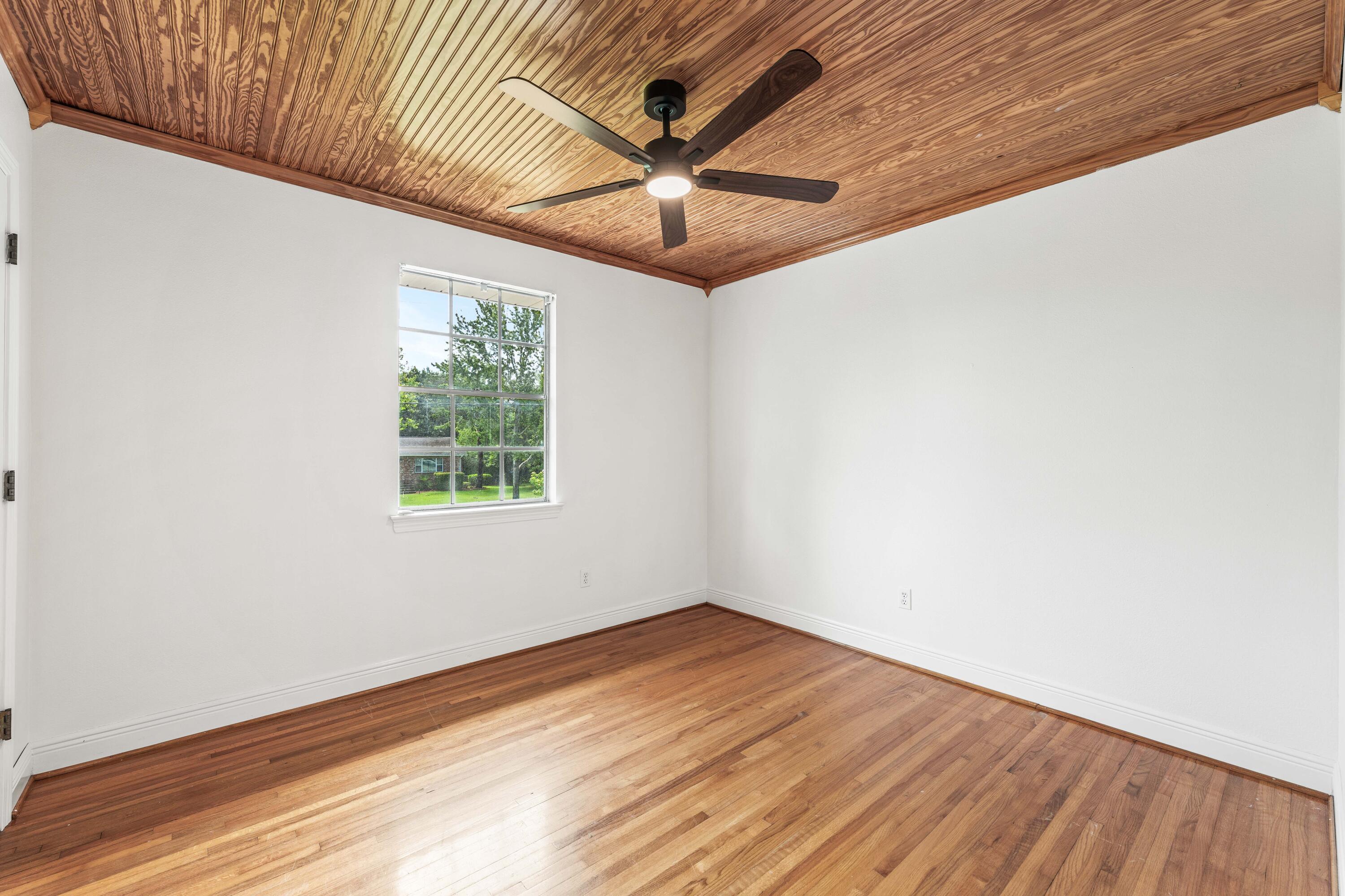 EASTWOOD 1ST ADDN - Residential