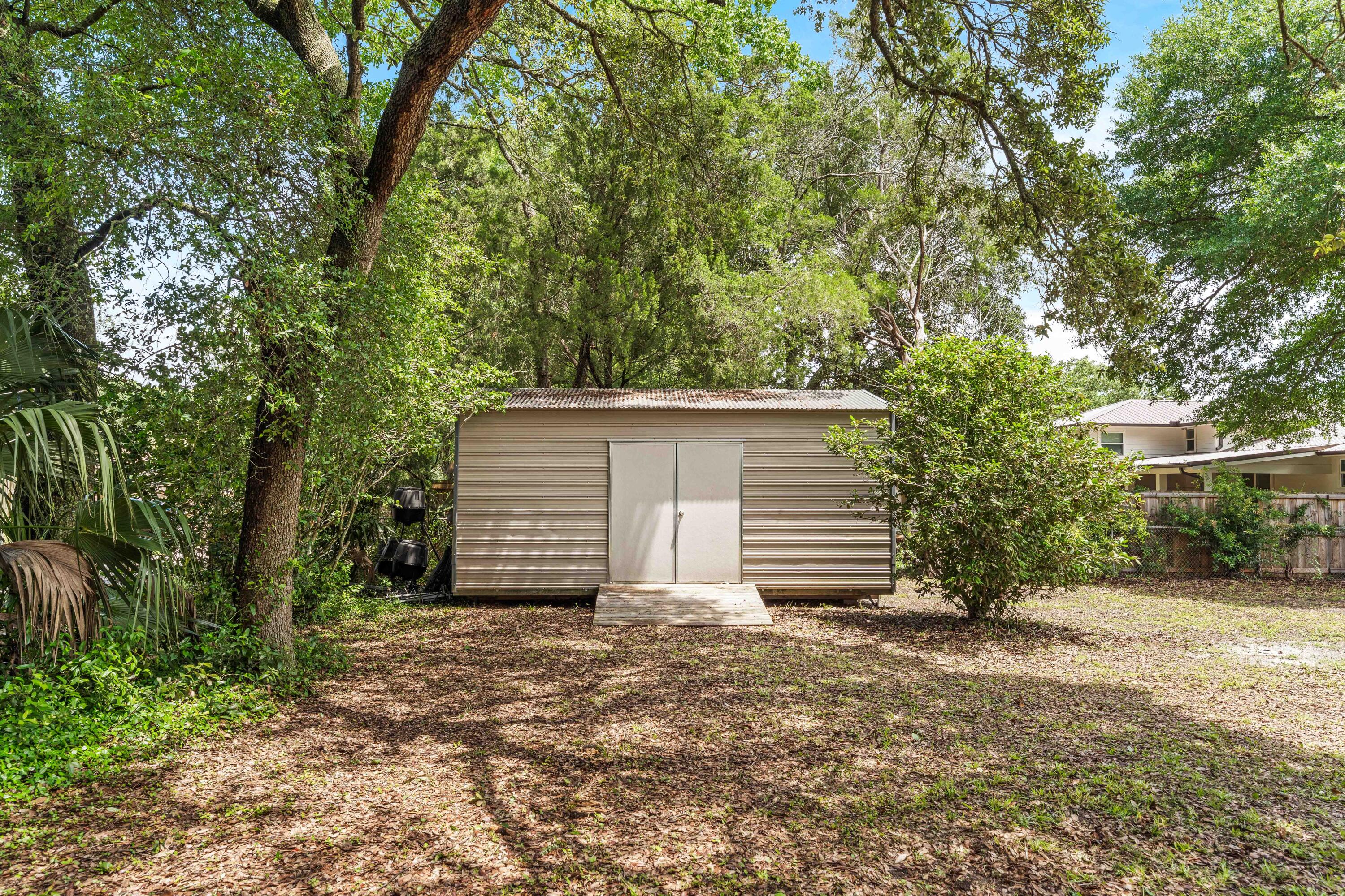 EASTWOOD 1ST ADDN - Residential