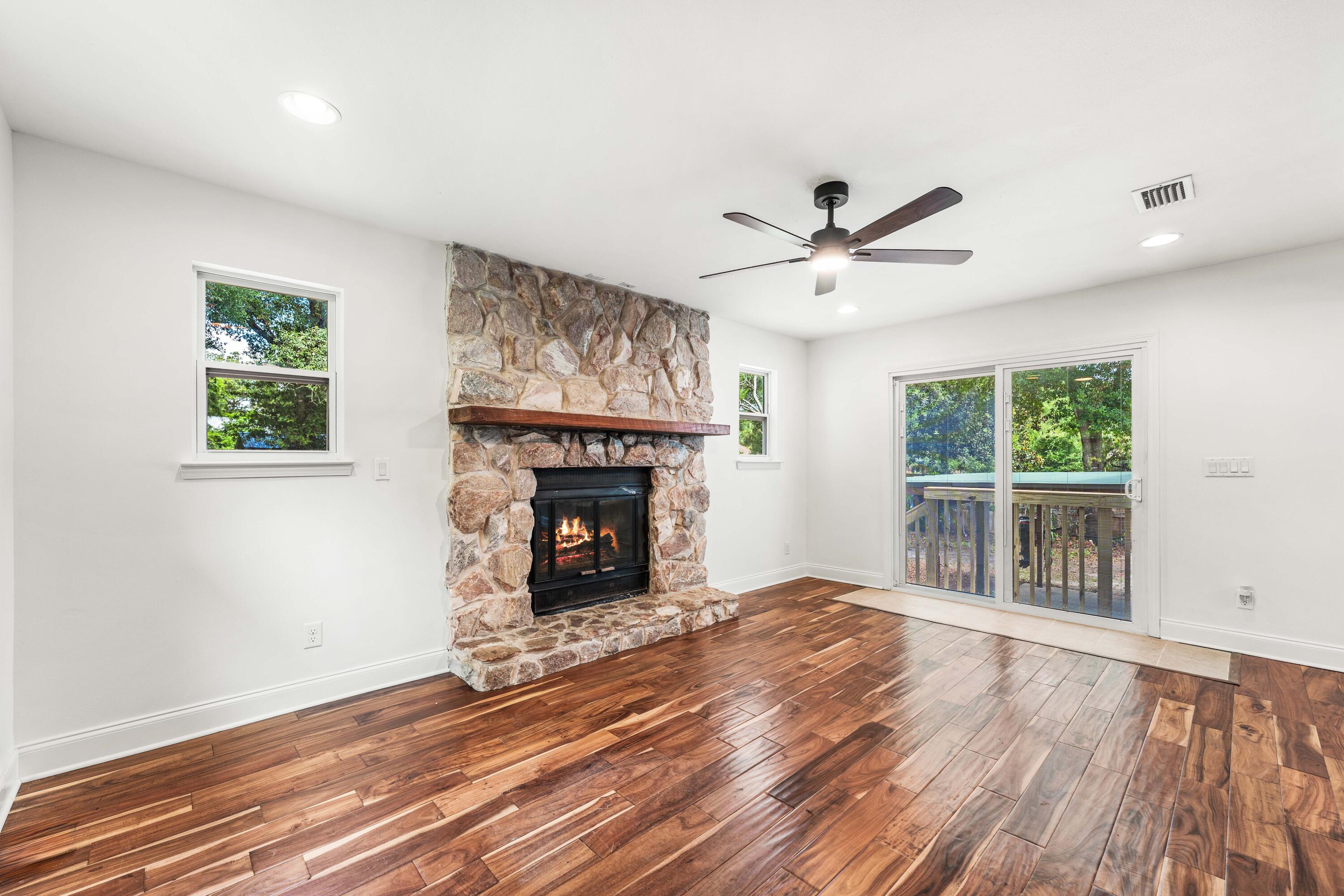 EASTWOOD 1ST ADDN - Residential