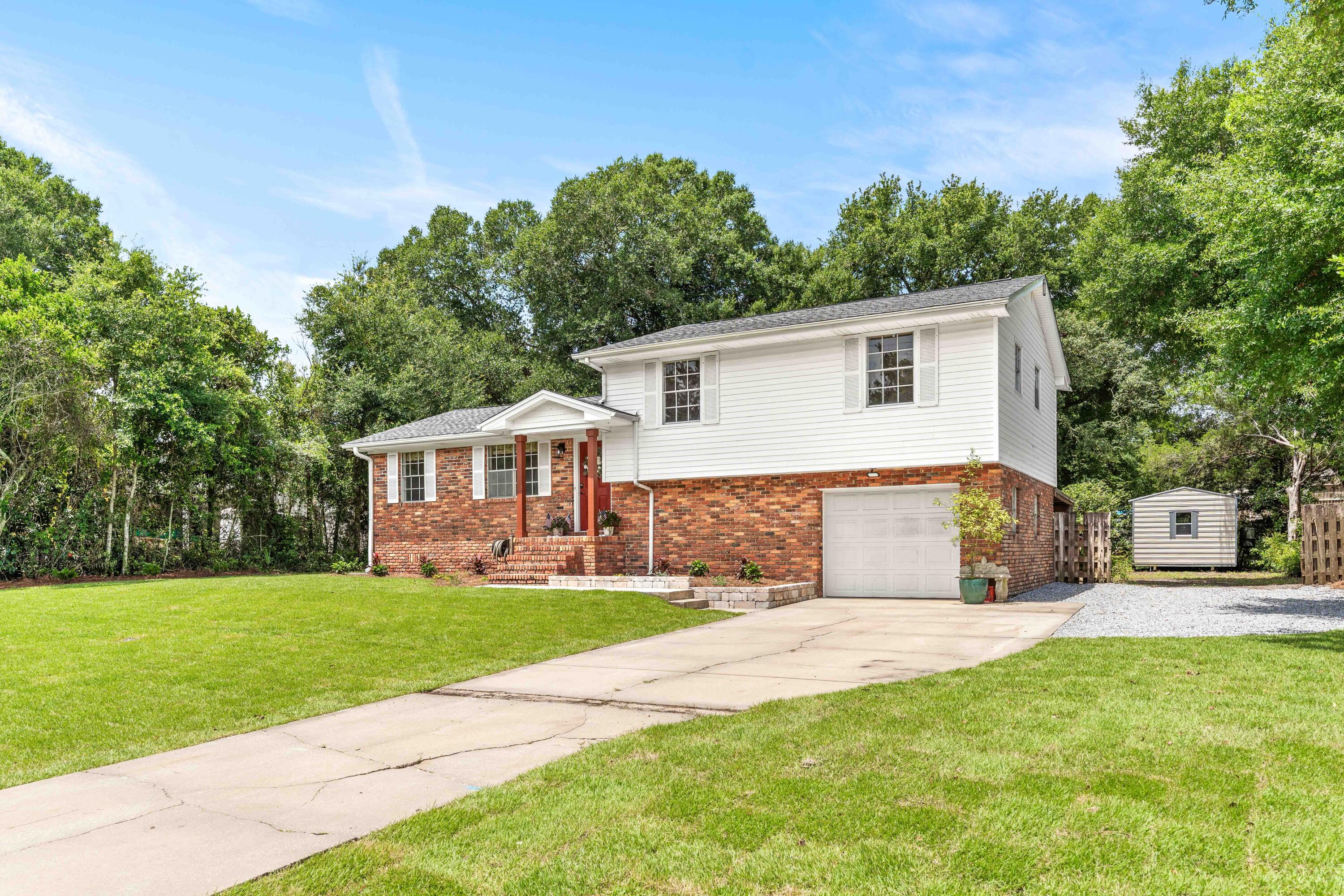 EASTWOOD 1ST ADDN - Residential