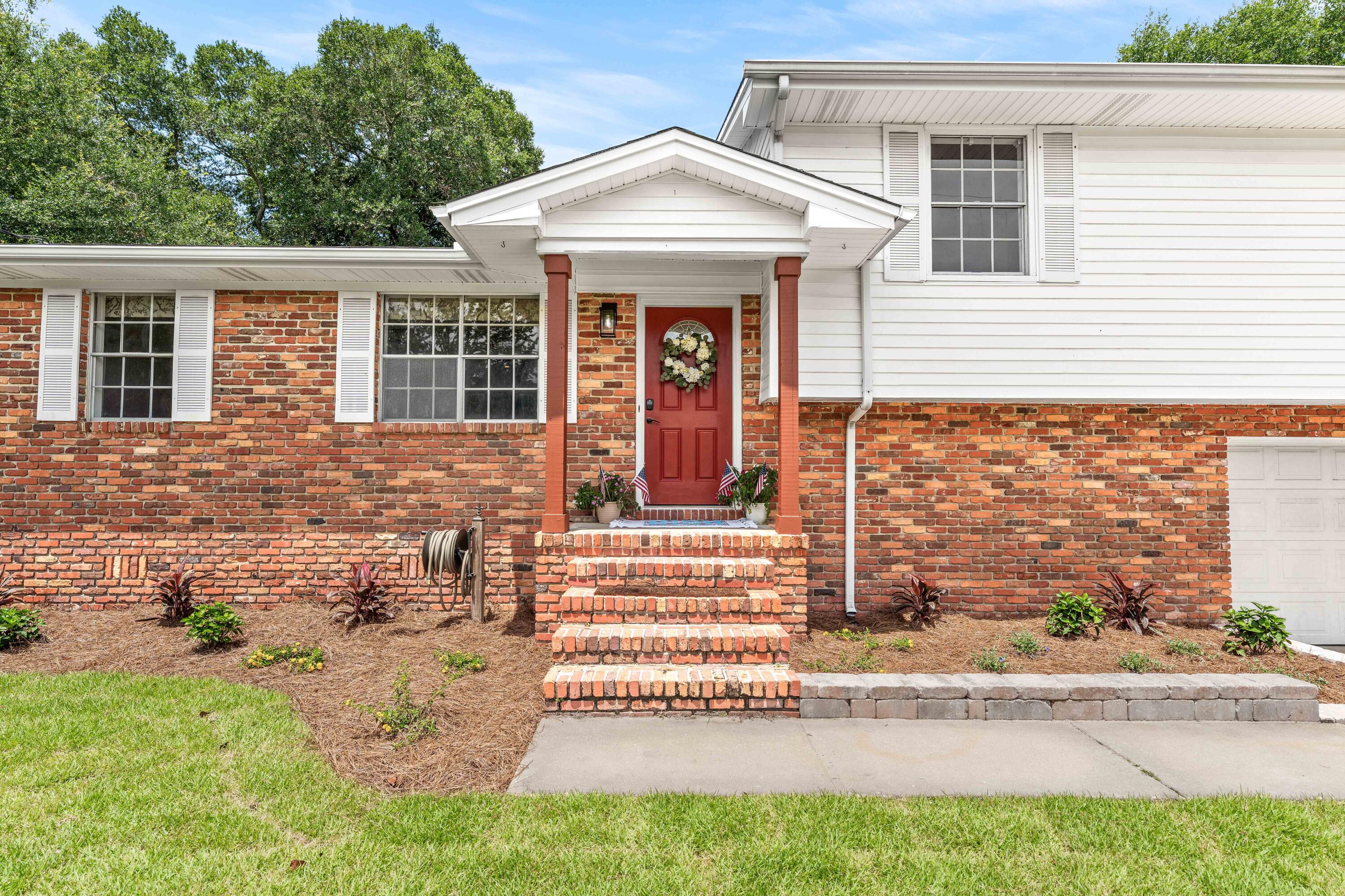 EASTWOOD 1ST ADDN - Residential