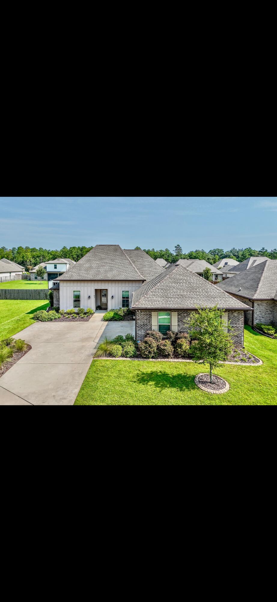 HAMMOCK BAY THE TRAILS - Residential