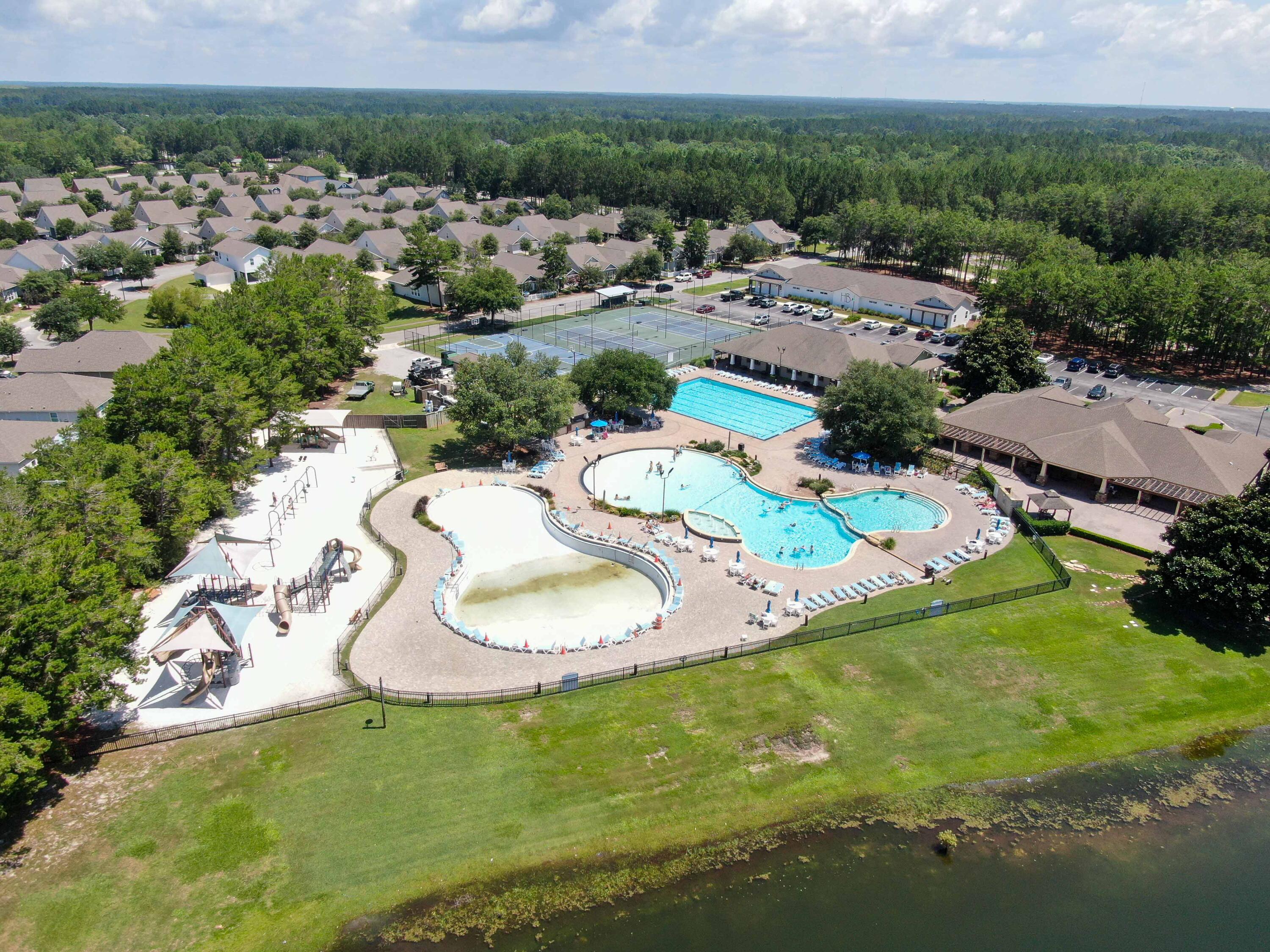 HAMMOCK BAY THE TRAILS - Residential