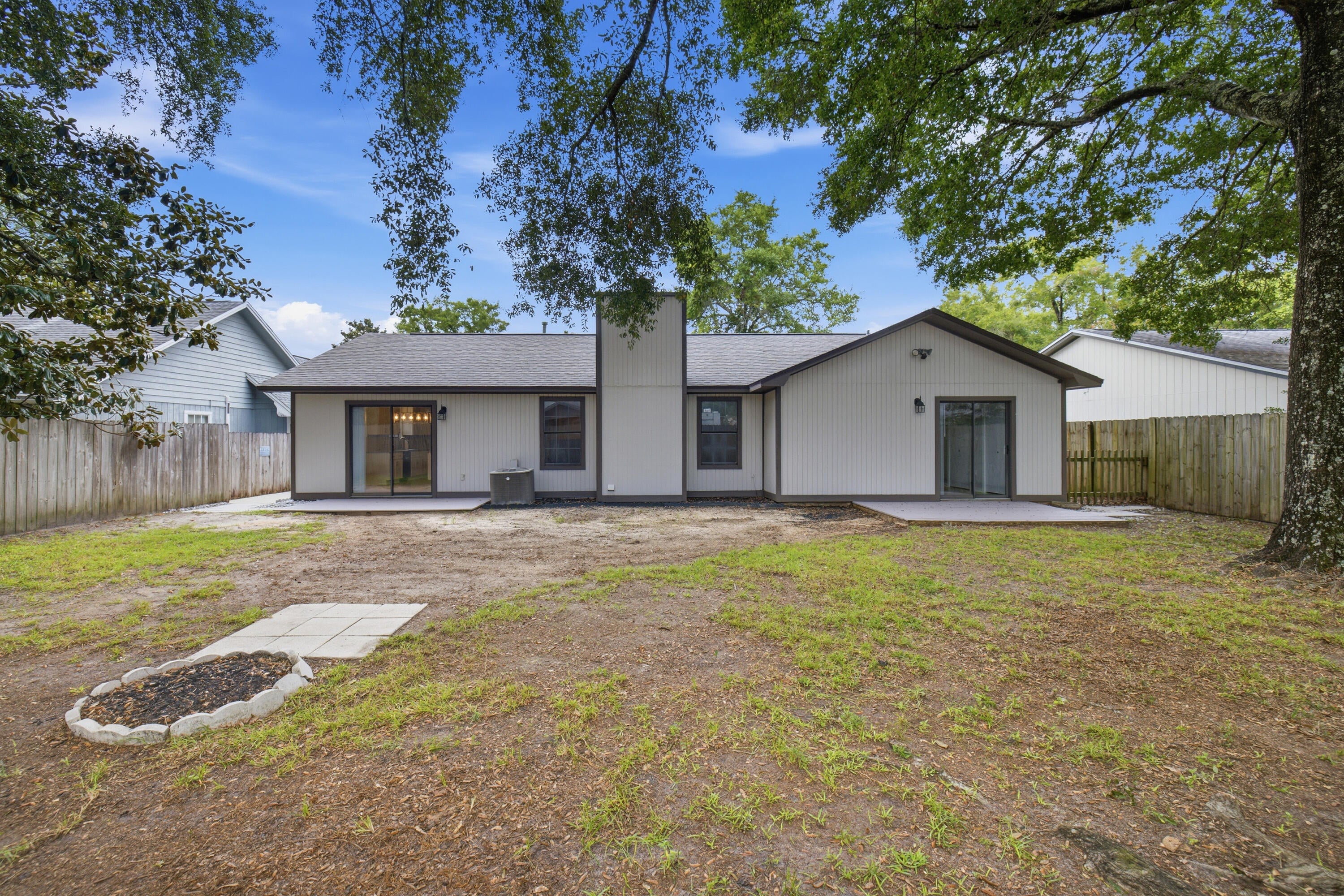 CREEKSIDE 4 - Residential