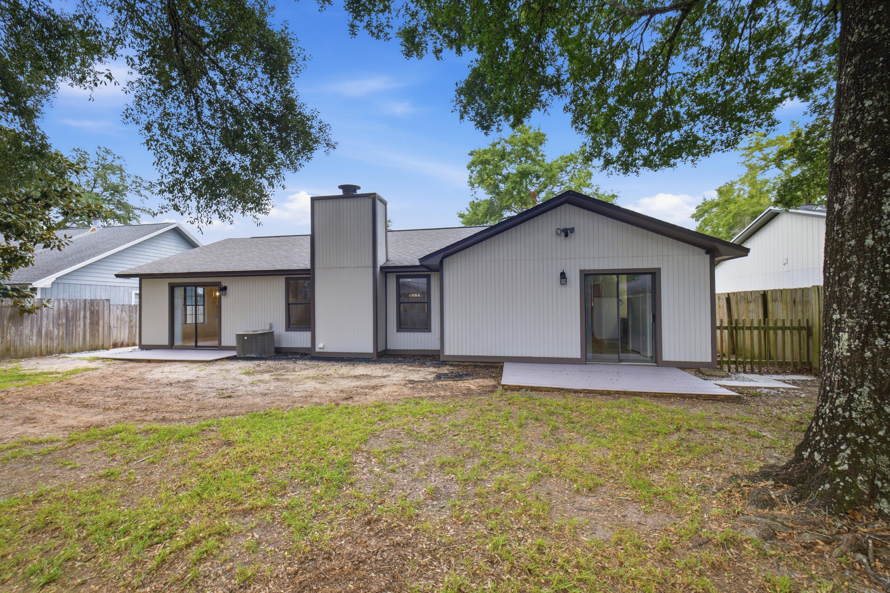 CREEKSIDE 4 - Residential