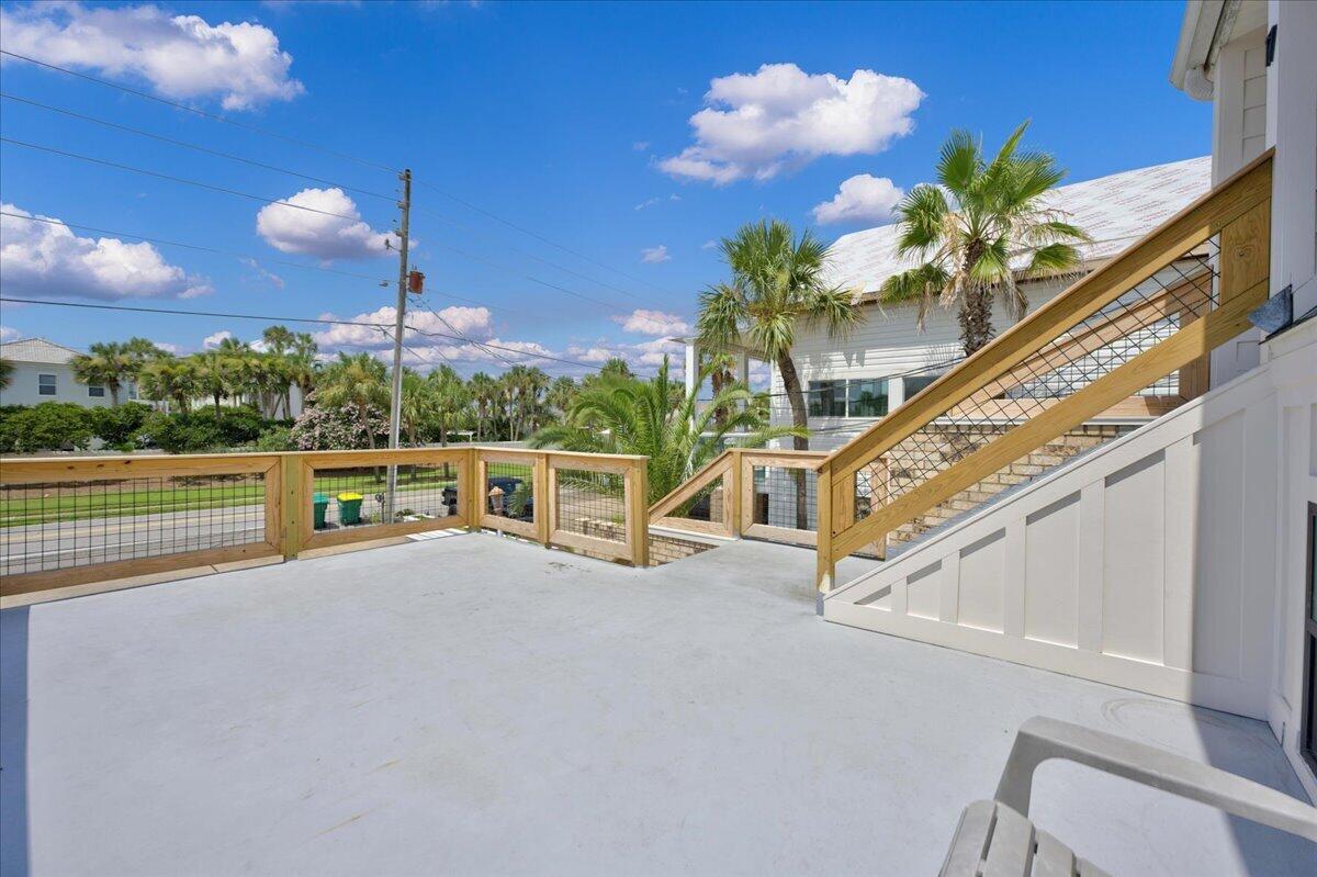 HOLIDAY ISLE - Residential