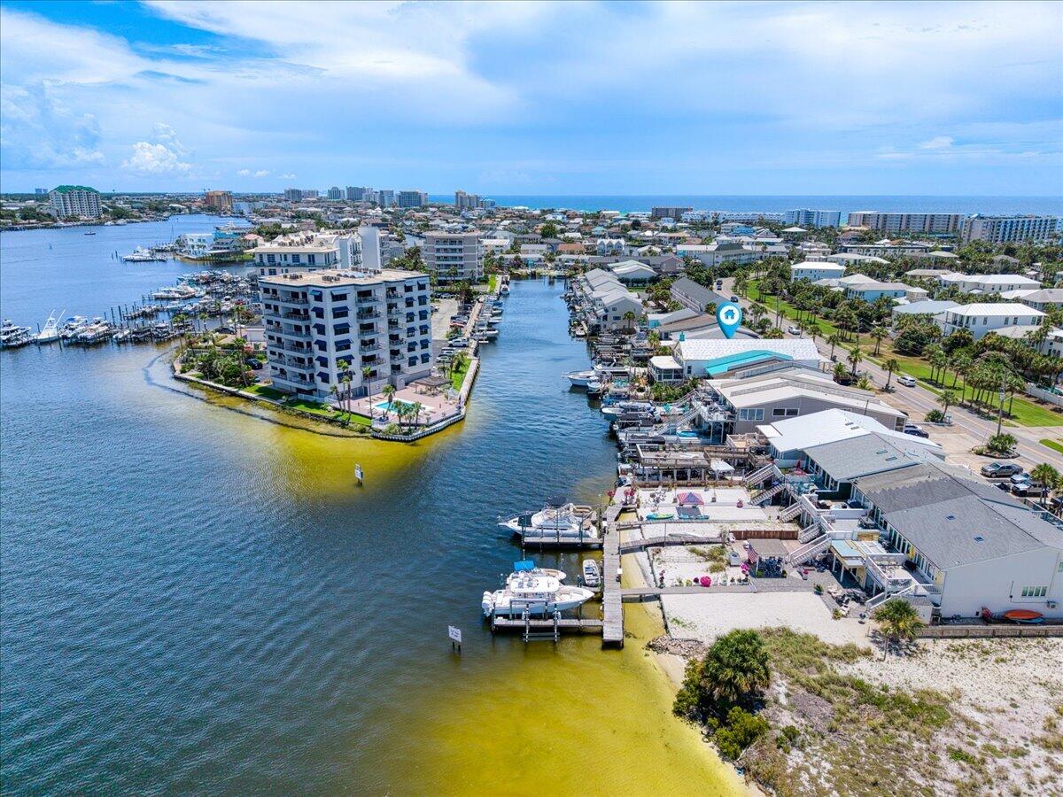 HOLIDAY ISLE - Residential