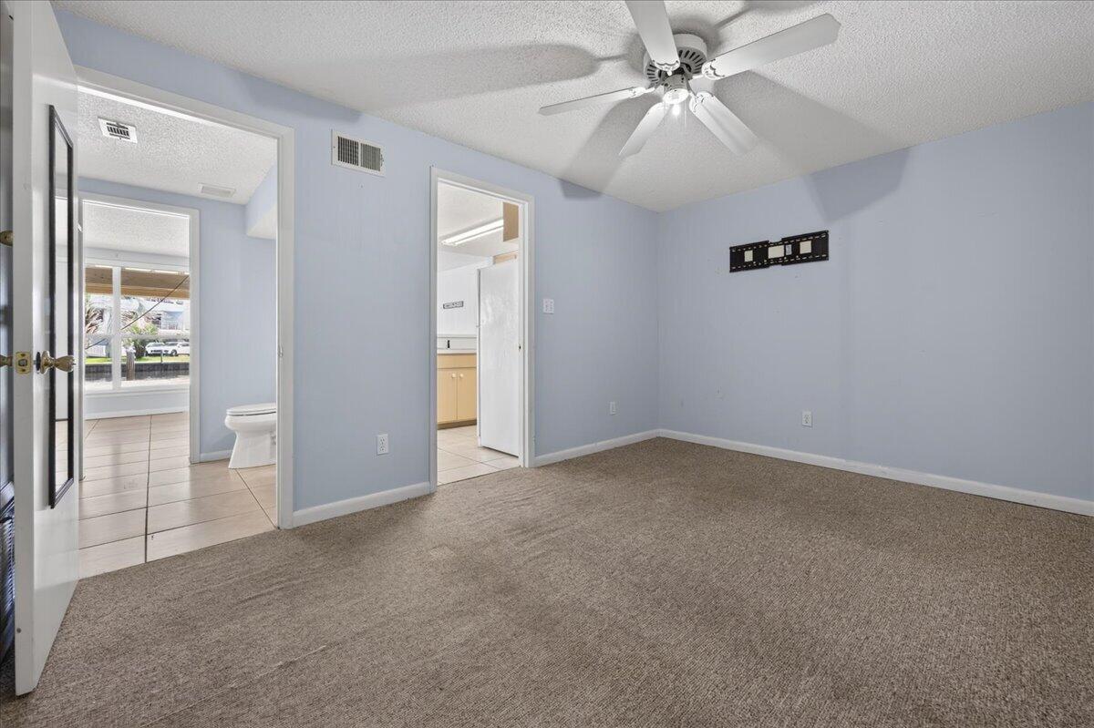 HOLIDAY ISLE - Residential