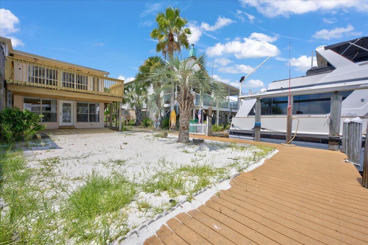HOLIDAY ISLE - Residential