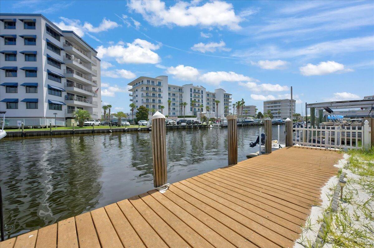 HOLIDAY ISLE - Residential