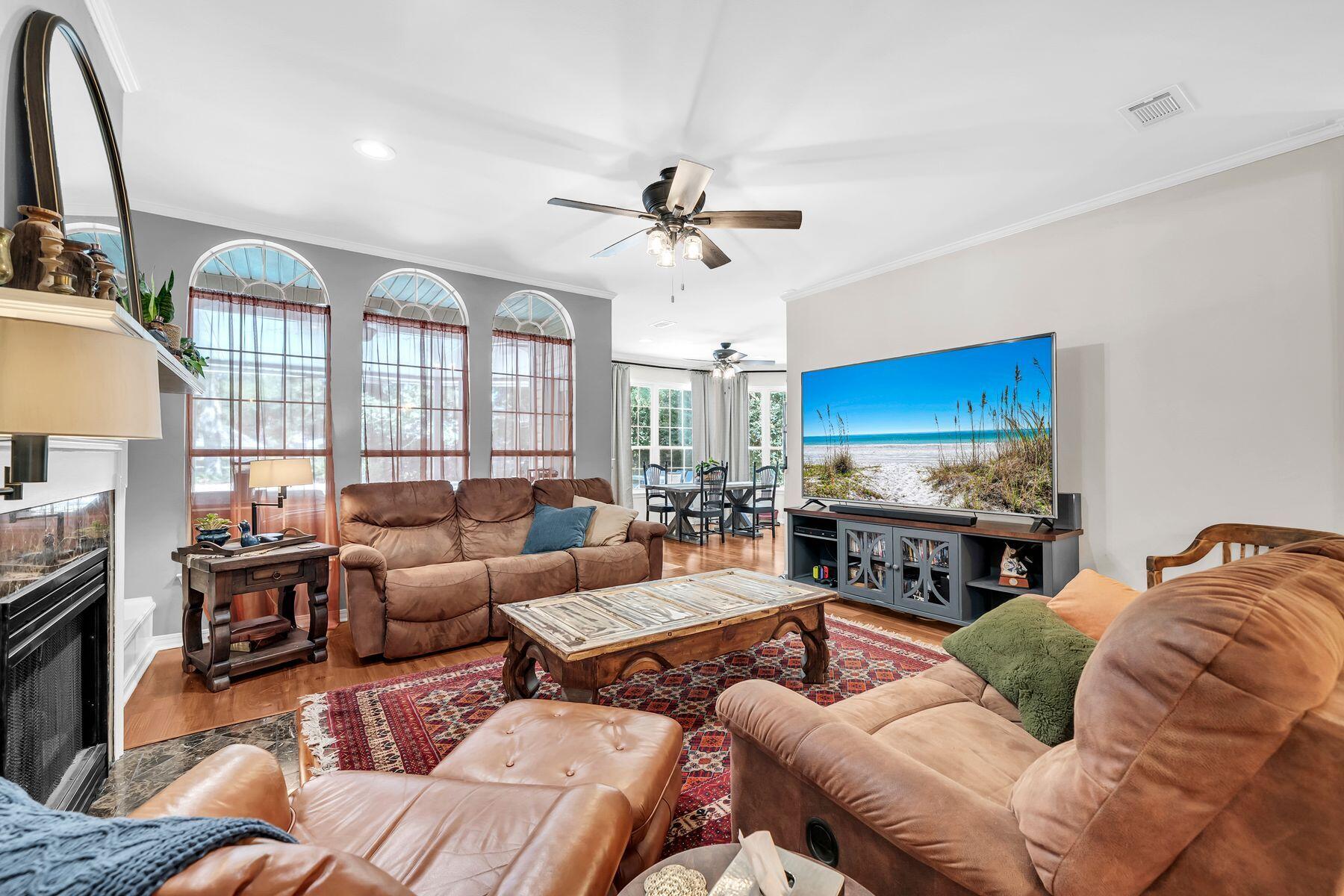 SOUTHWIND PH 6 - Residential