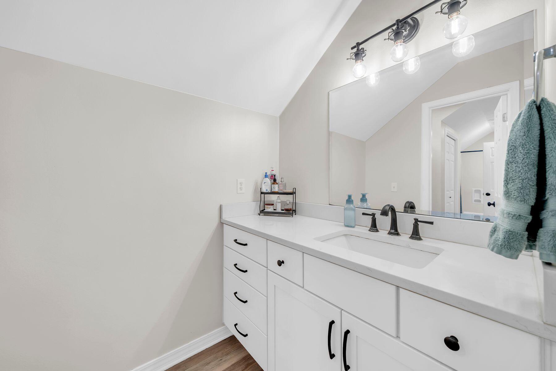 SOUTHWIND PH 6 - Residential