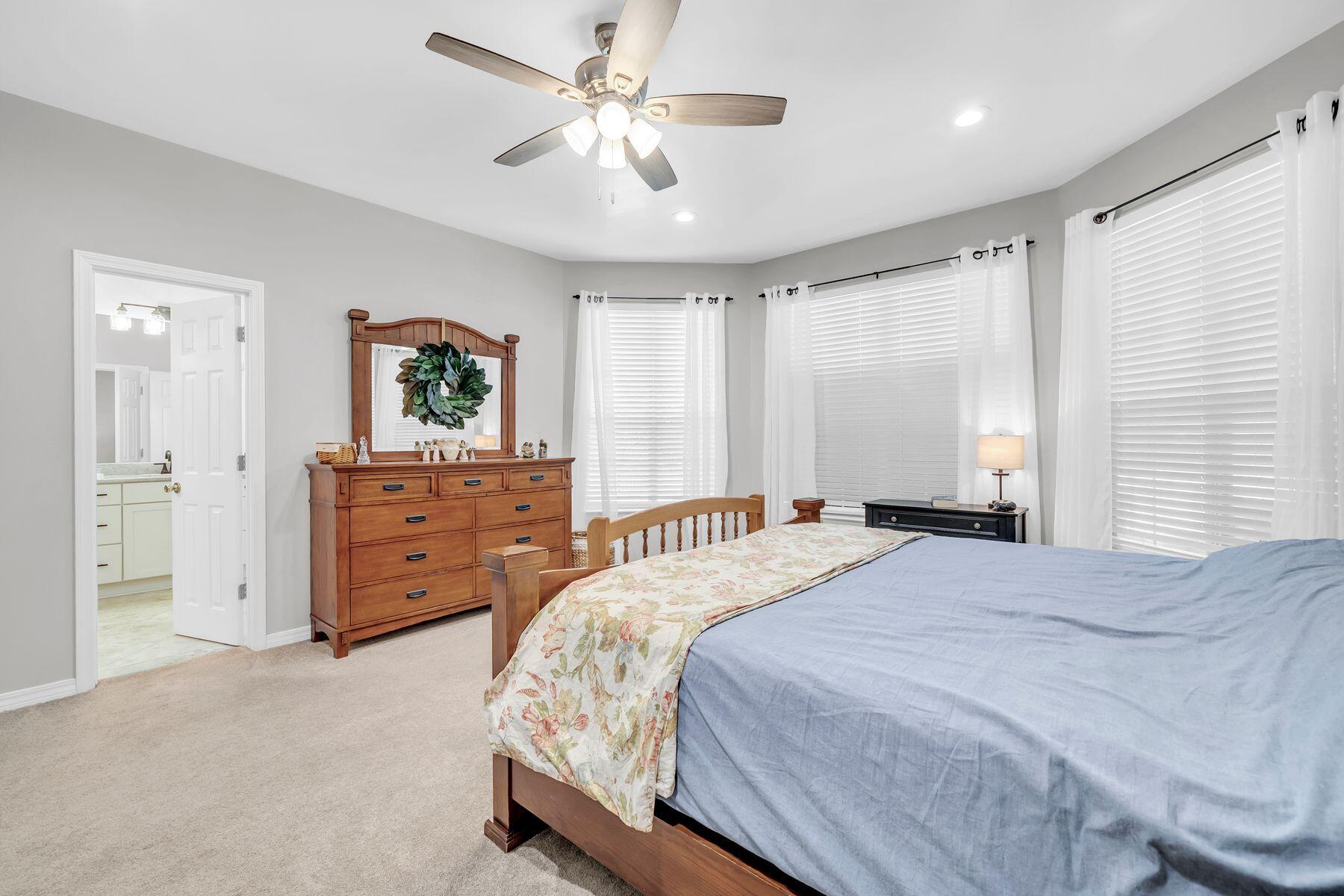 SOUTHWIND PH 6 - Residential