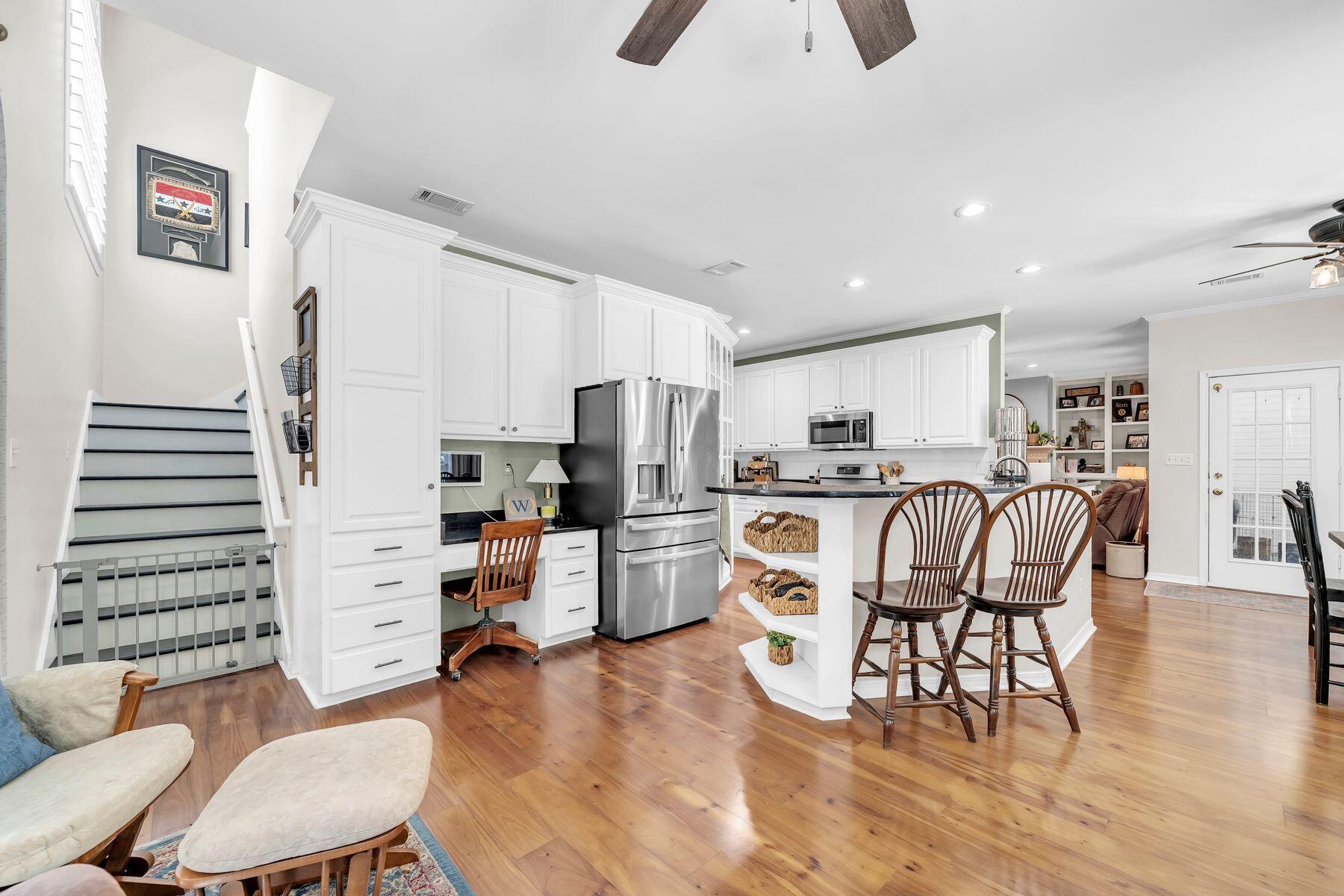 SOUTHWIND PH 6 - Residential