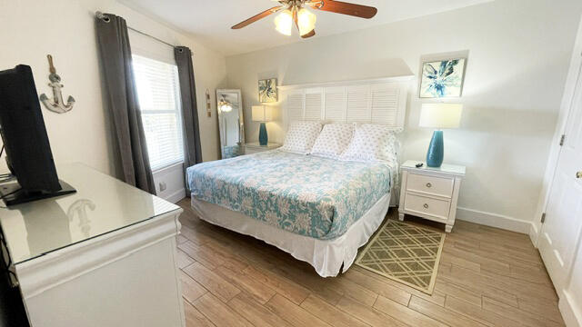 MARAVILLA CONDO 1 - Residential