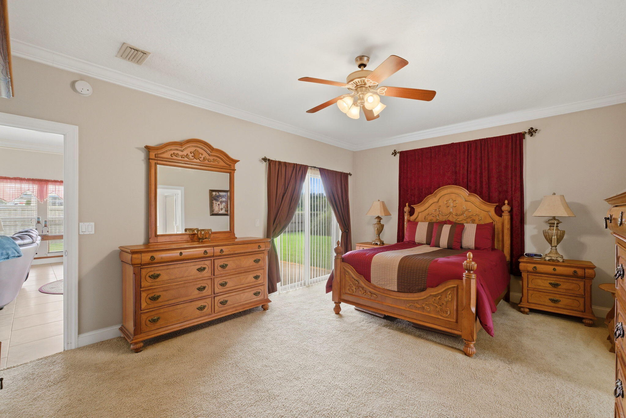 PRITCHARD POINT - Residential