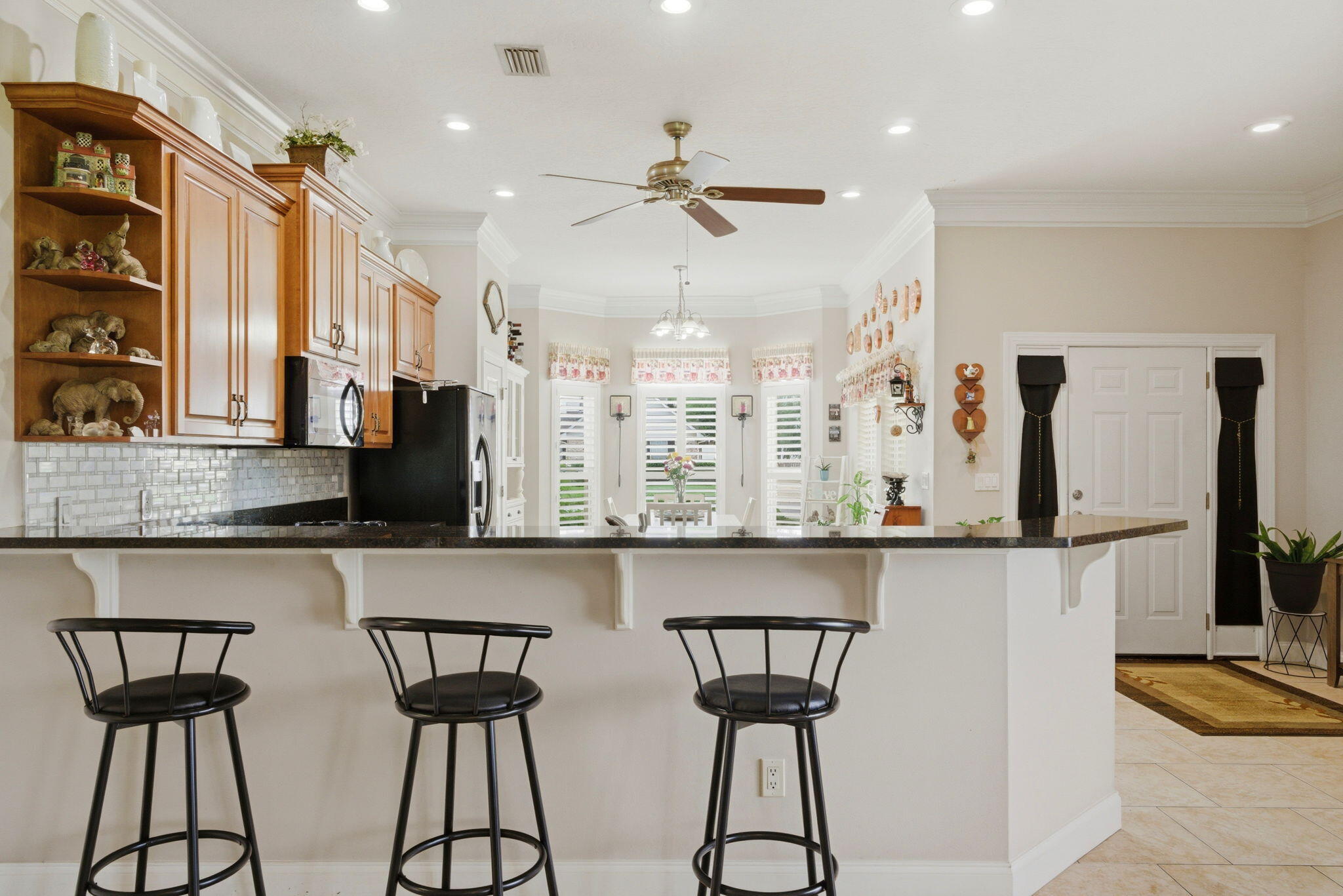 PRITCHARD POINT - Residential