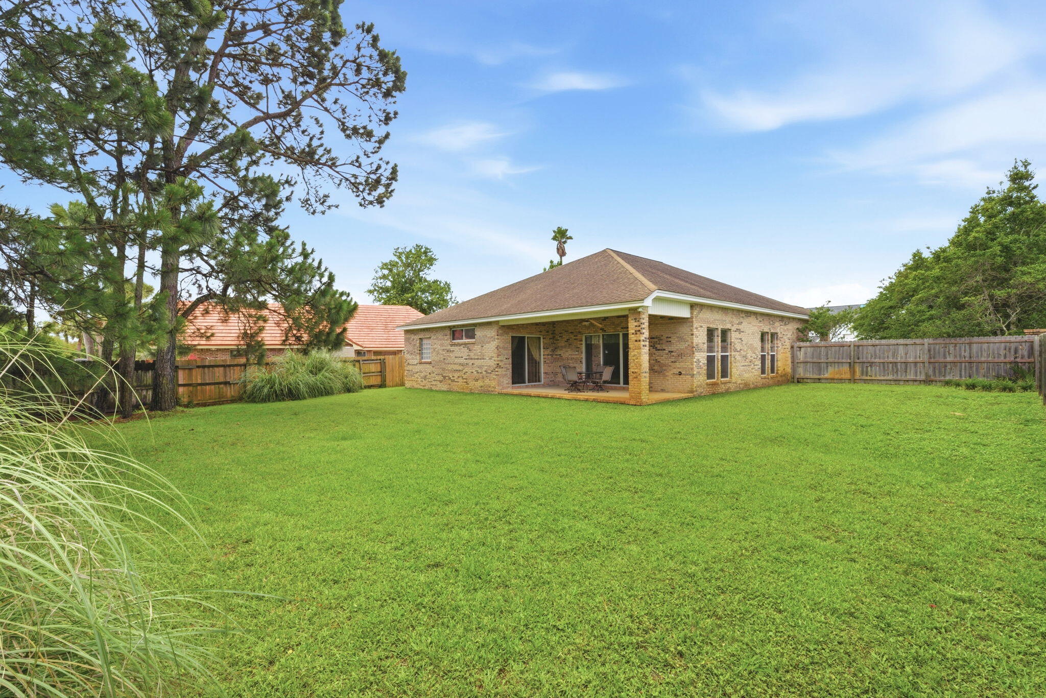 PRITCHARD POINT - Residential