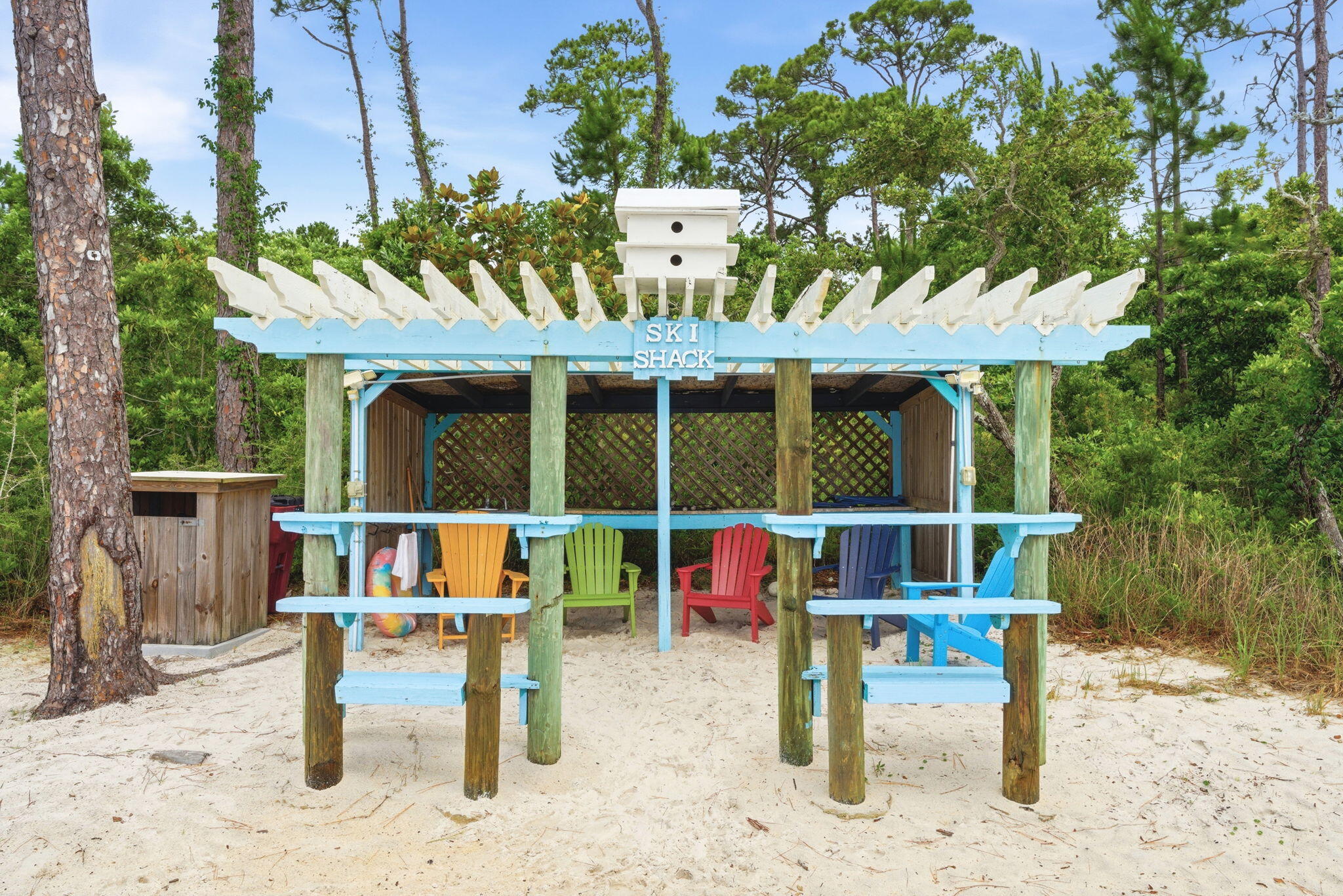 PRITCHARD POINT - Residential