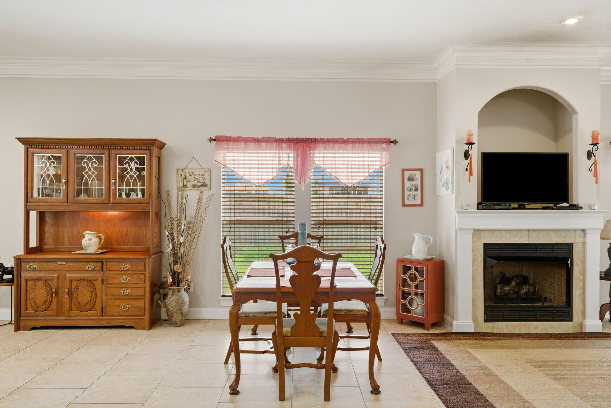 PRITCHARD POINT - Residential