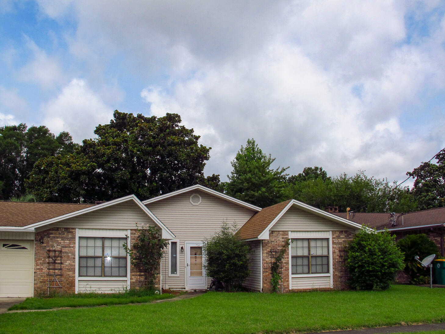 PRICE IMPROVED! Excellent opportunity to transform a spacious home situated on a beautiful pond in central Fort Walton Beach, an easy drive to either the back gate of Hurlburt Field or to Eglin AFB. Offering generous room sizes, a flexible floor plan, and a lovely pond setting, this property is an outstanding opportunity for a complete renovation, either over time or as a flip.

The generous living room, den with stone fireplace and adjoining kitchen create an expansive living area with excellent potential for a modern open-concept redesign. The small area with a bay window behind the kitchen, currently a sitting area, would also be perfect for a breakfast nook. The kitchen features a breakfast bar and plenty of storage including a pantry. 

All three bedrooms are amply sized. The primary bedroom provides a walk-in closet. The vanity area in the primary bath is open to the bedroom, and the tub/shower and toilet are in a separate room. Two additional bedrooms provide plenty of space for both beds and desks, and share the hall bath.

Step outside to a spacious patio overlooking the lush backyard and tranquil pond, where herons, ducks, and other wildlife are frequent visitors. The open patio is plenty large enough for a picnic table and barbecue, perfect for entertaining. With ample room for outdoor living, gardening, and future enhancements, this backyard offers exceptional potential to create a private retreat.

(Keep reading) Whether you're looking to create your forever home or invest in a property with exceptional upside, this home offers a rare combination of location, space, and waterfront setting. House is being sold as-is. New HVAC installed April 2025. Numerous repairs and improvements have been completed in recent years, with a list available upon request. Lawn pump replaced in March 2026. Laundry hookups are located in the garage. Buyers should verify all information deemed important.