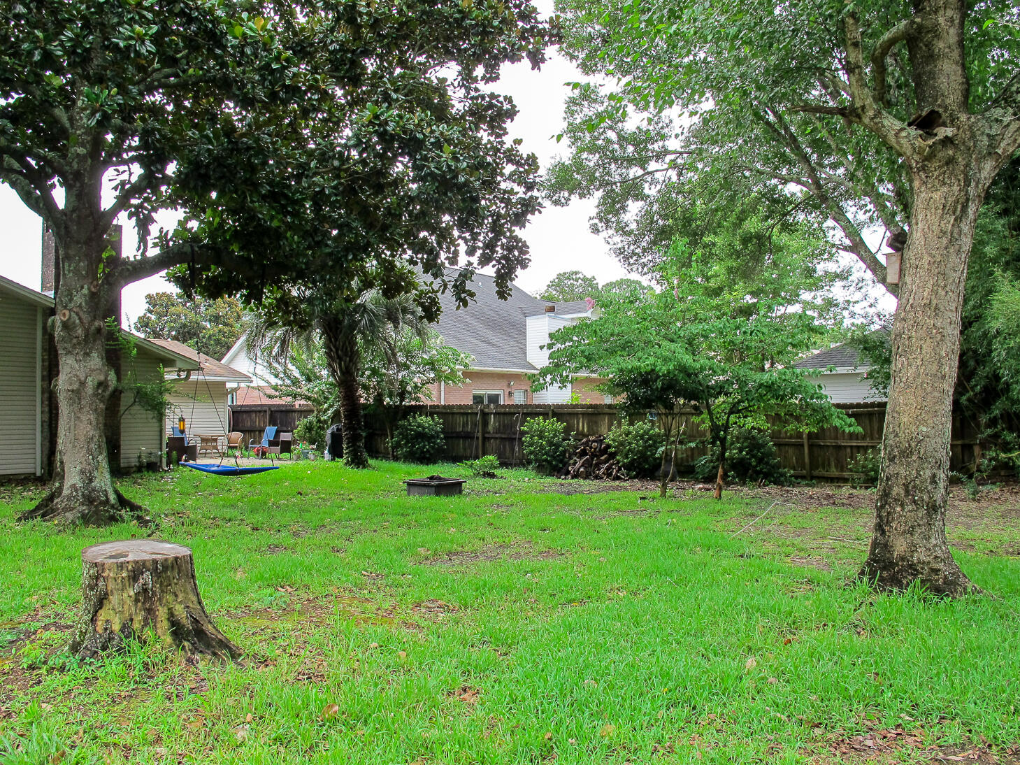 LAKEVIEW ESTATES - Residential